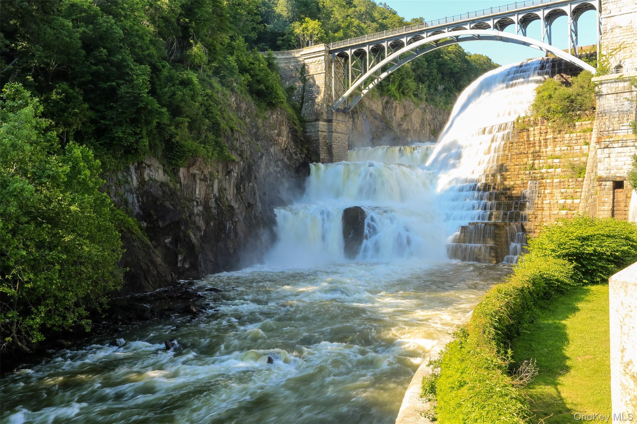 20 Wolf Road Croton-on-Hudson Croton-on-Hudson, NY 10520