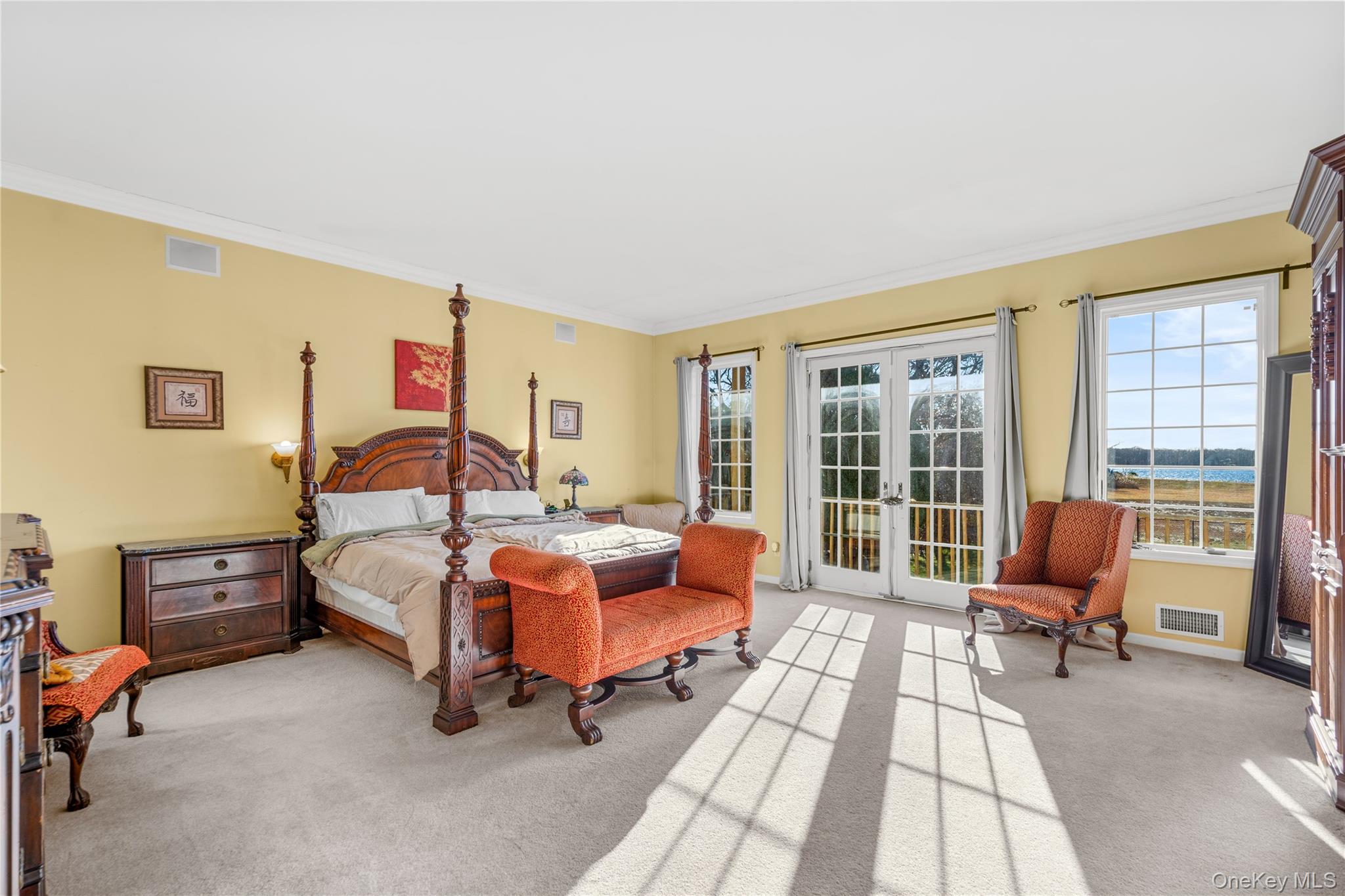 28 Old Neck Road S Center Moriches Center Moriches, NY 11934