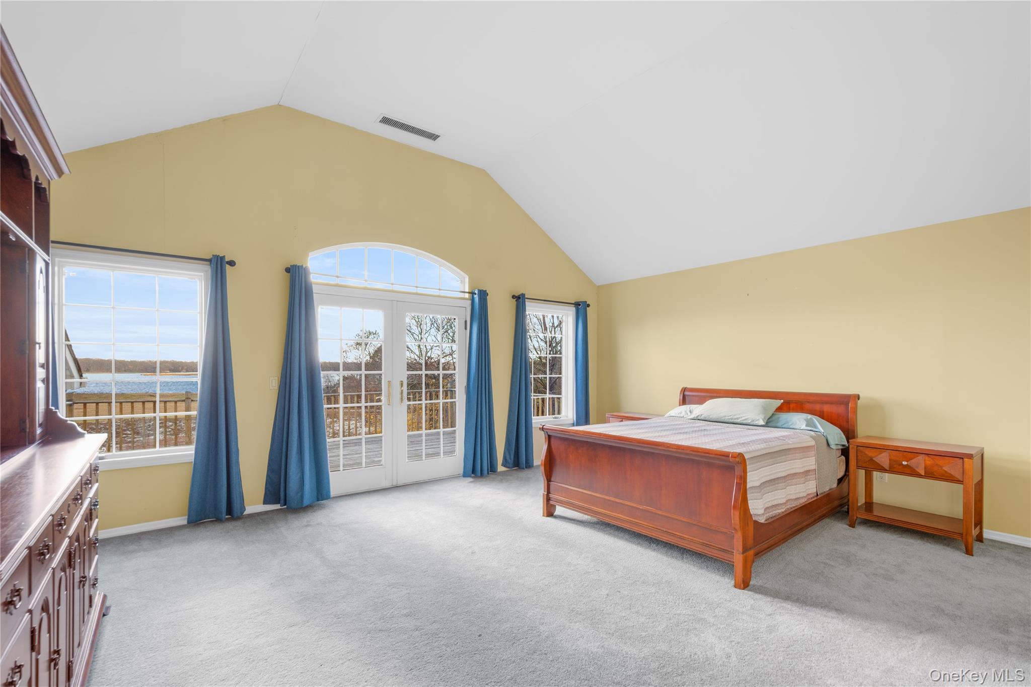 28 Old Neck Road S Center Moriches Center Moriches, NY 11934