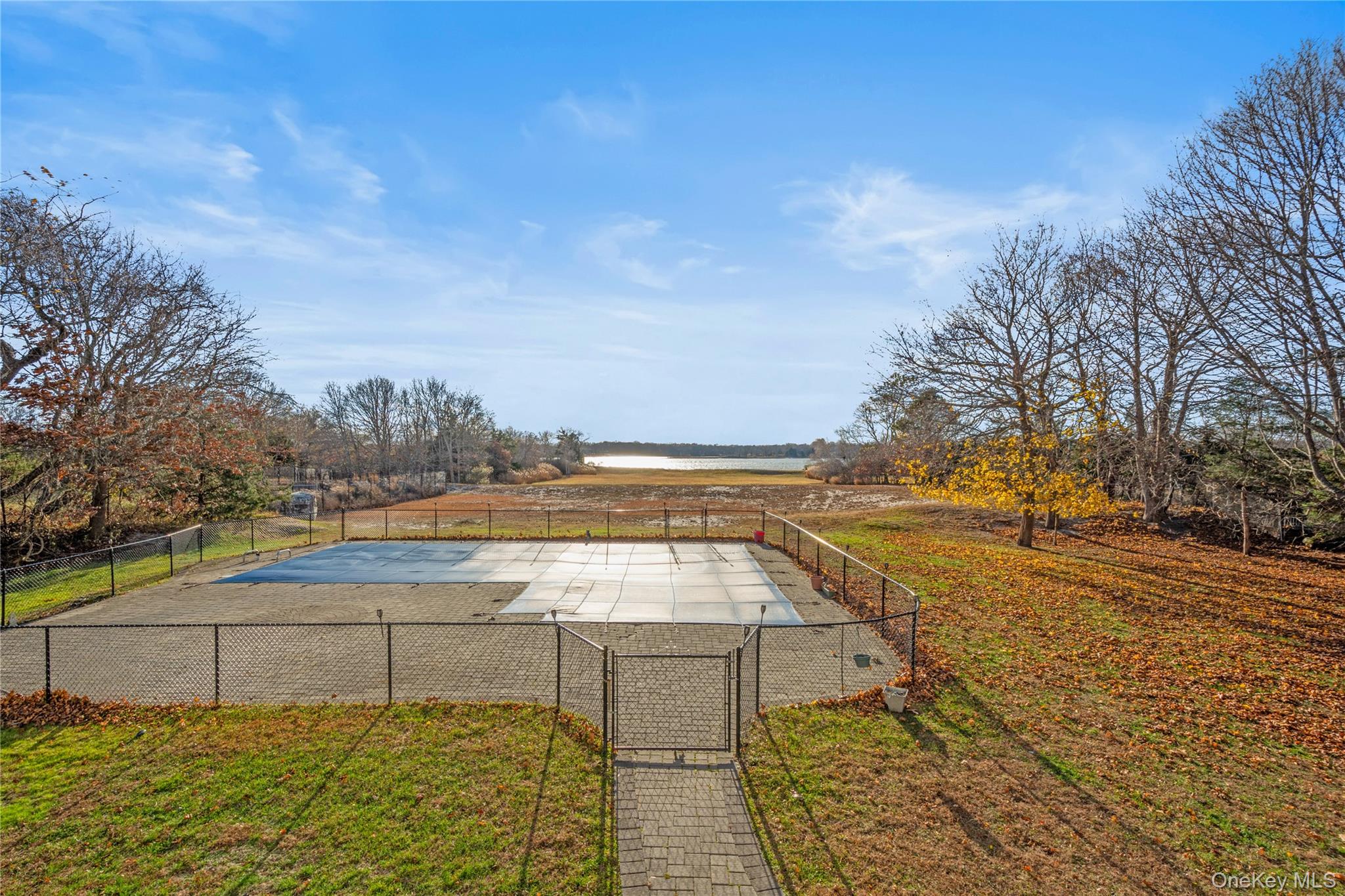 28 Old Neck Road S Center Moriches Center Moriches, NY 11934