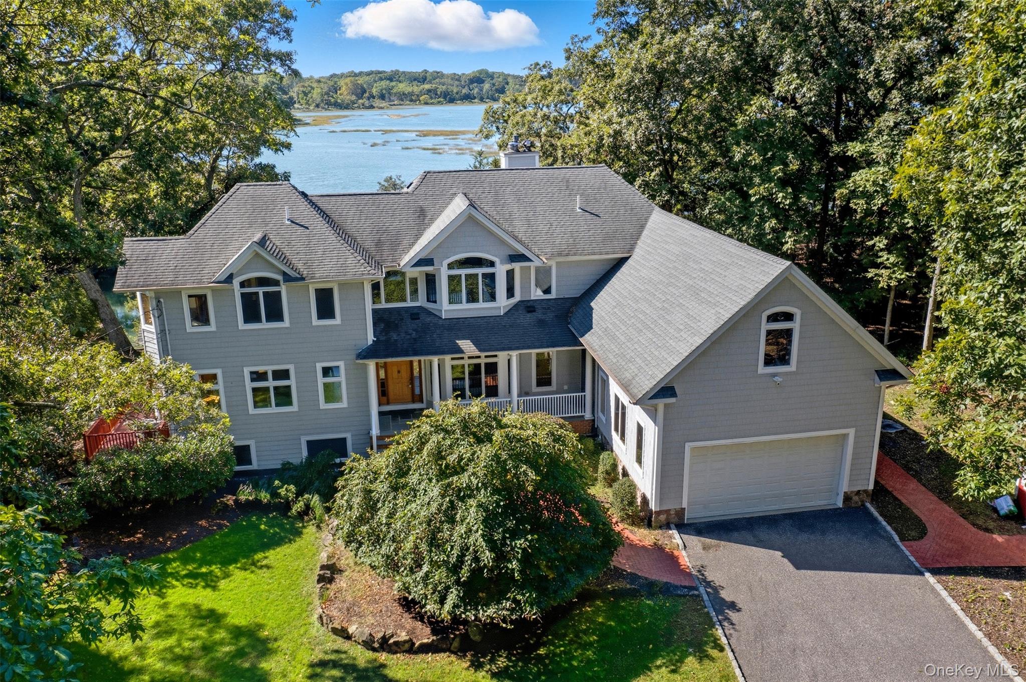 22 Flax Pond Woods Road Setauket Setauket, NY 11733
