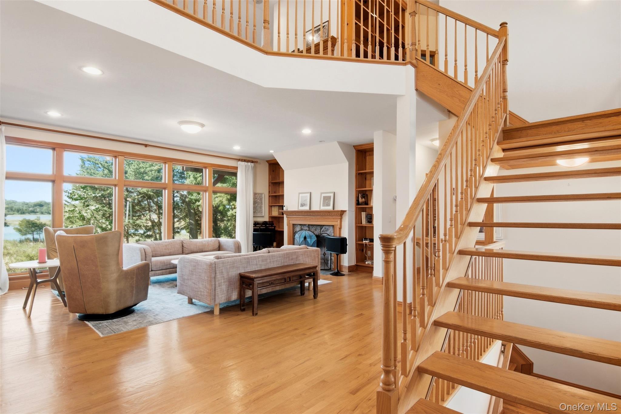 22 Flax Pond Woods Road Setauket Setauket, NY 11733