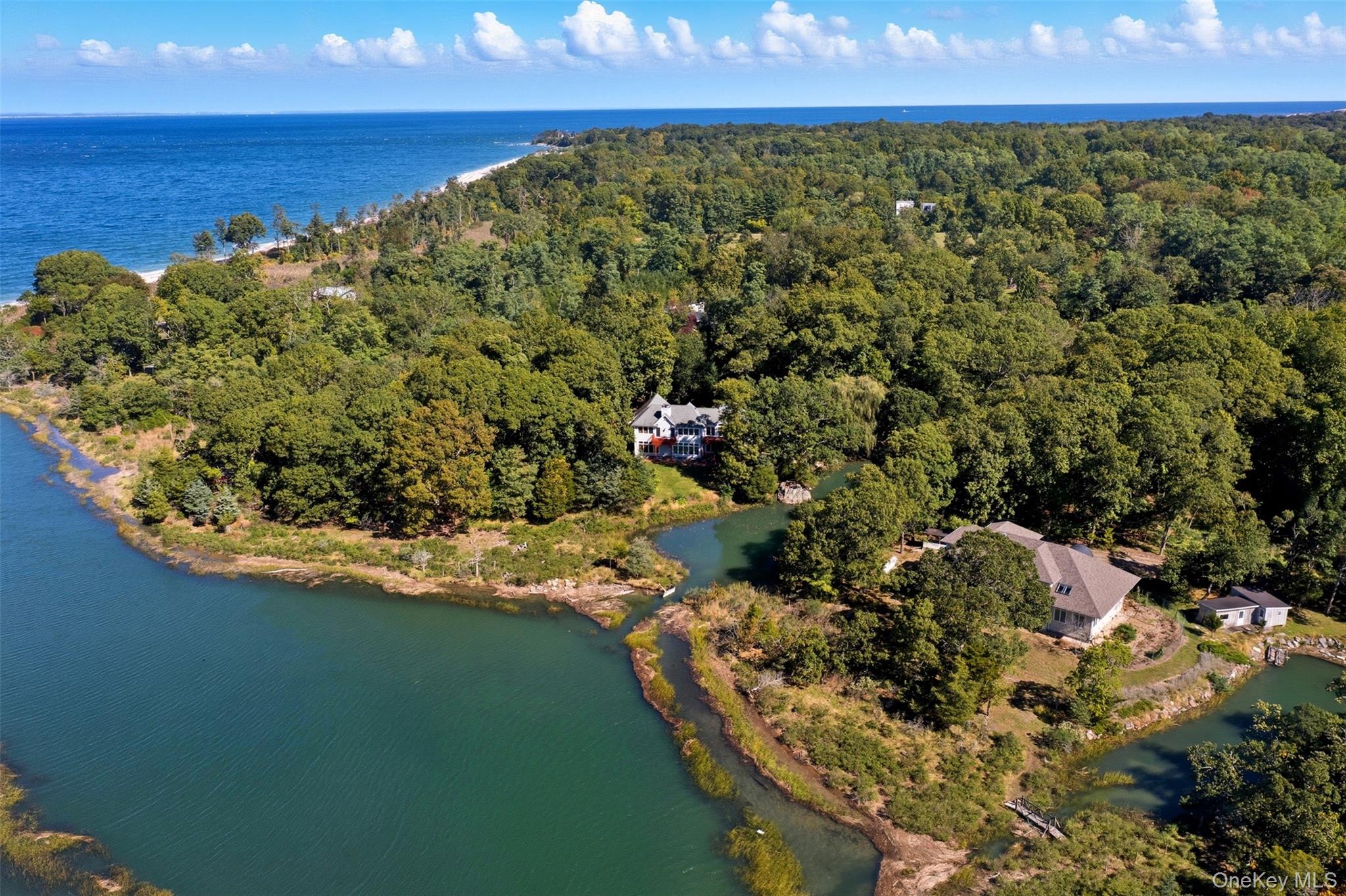 22 Flax Pond Woods Road Setauket Setauket, NY 11733