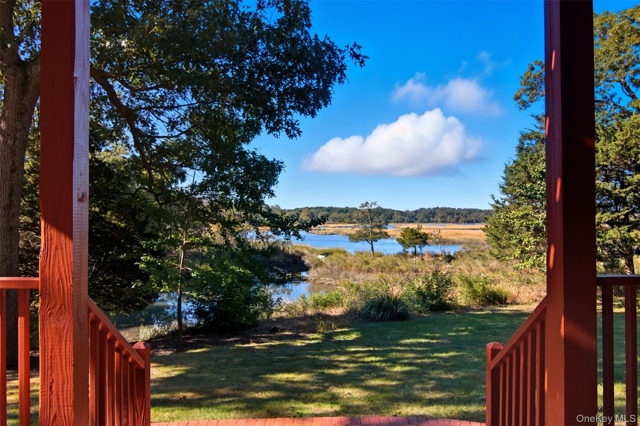 22 Flax Pond Woods Road Setauket Setauket, NY 11733