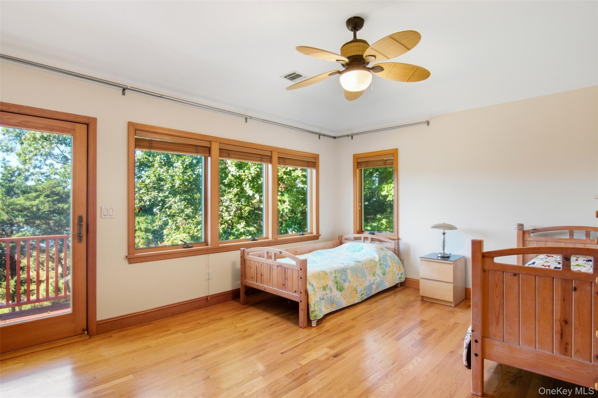 22 Flax Pond Woods Road Setauket Setauket, NY 11733