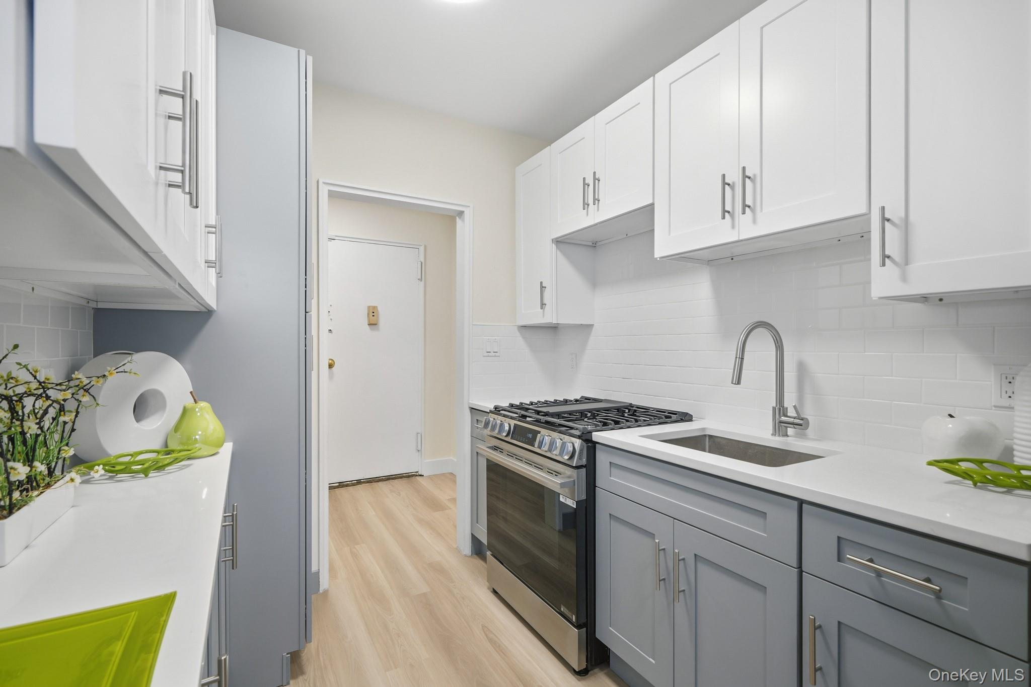 1111 Midland Avenue 1-P Bronxville Bronxville, NY 10708