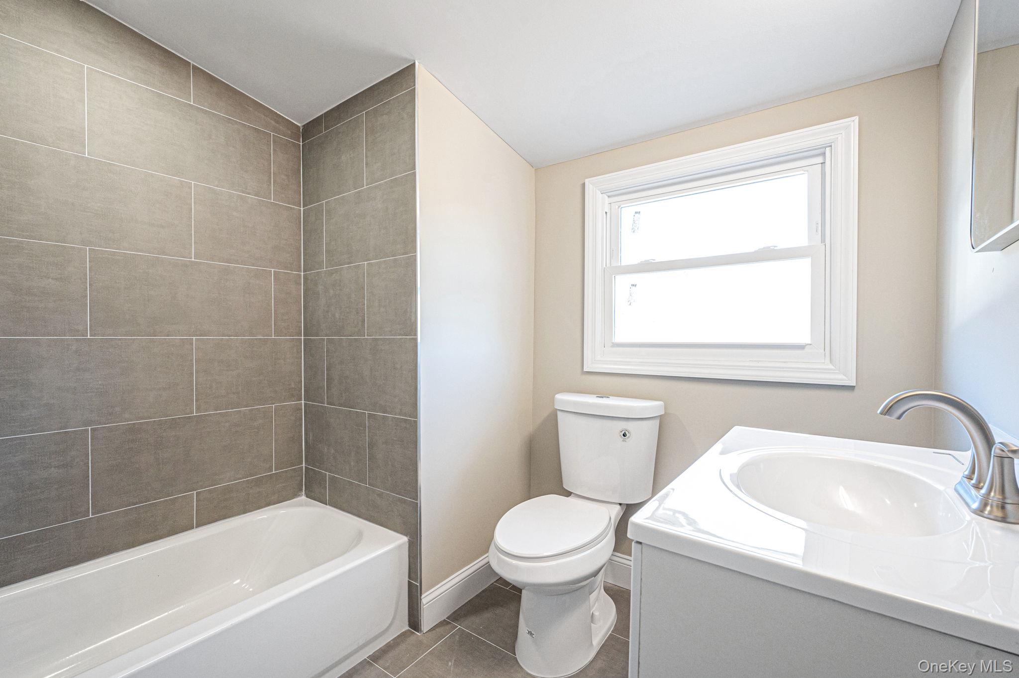 23 Cullen Drive East Northport, NY 11731