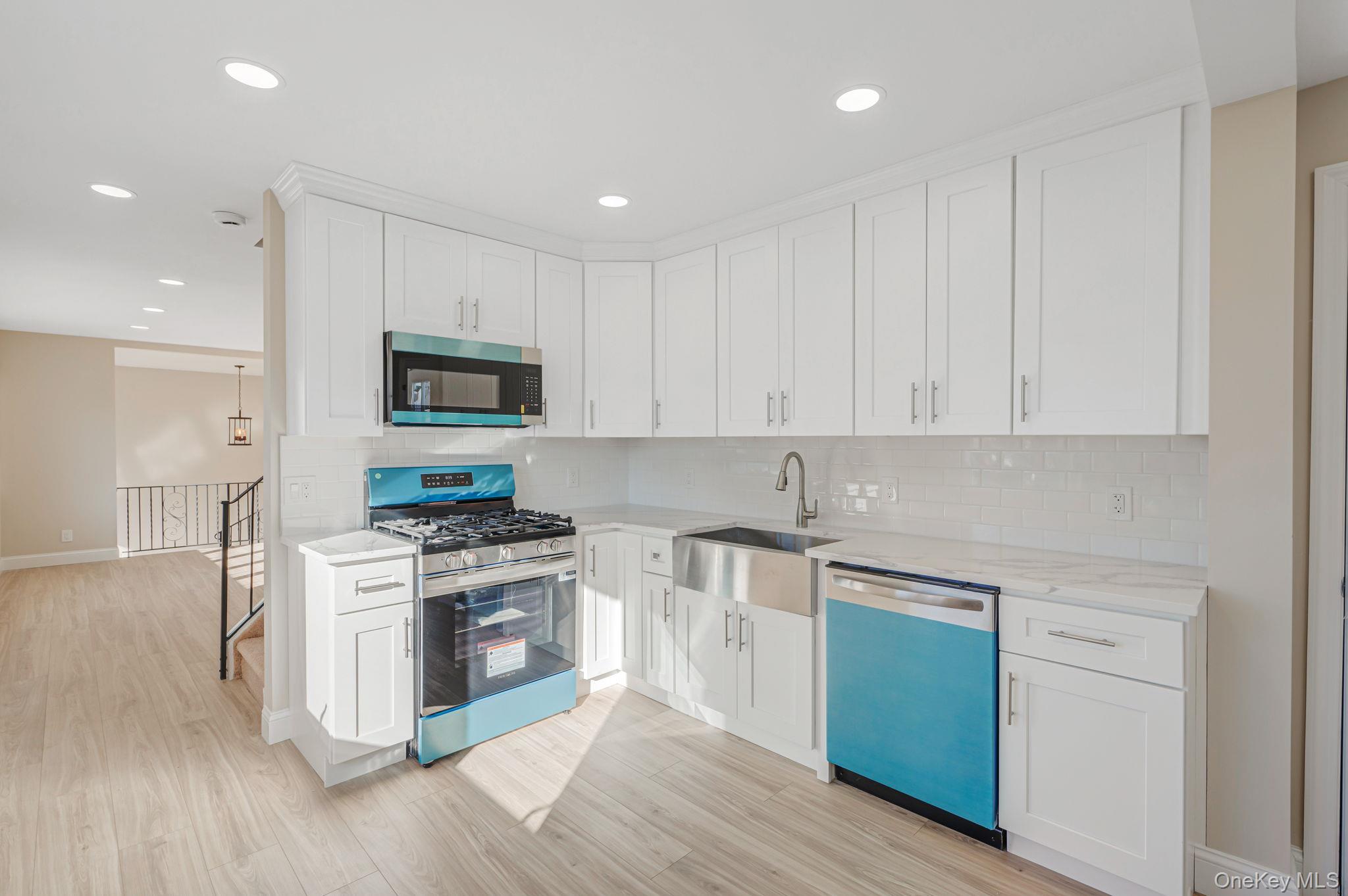 23 Cullen Drive East Northport, NY 11731