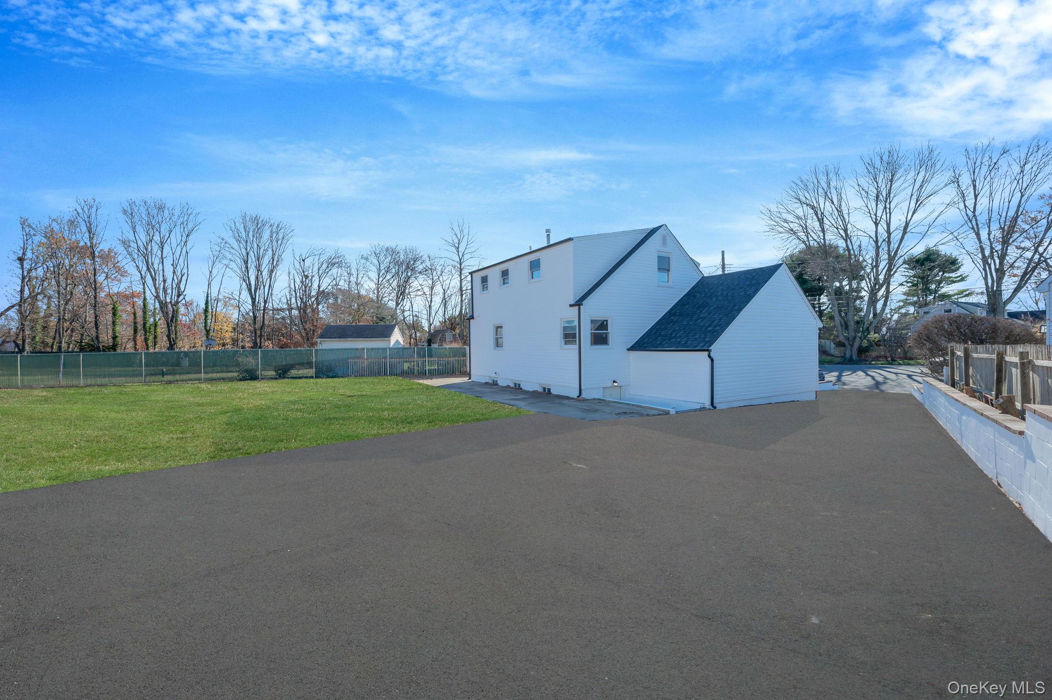 23 Cullen Drive East Northport, NY 11731