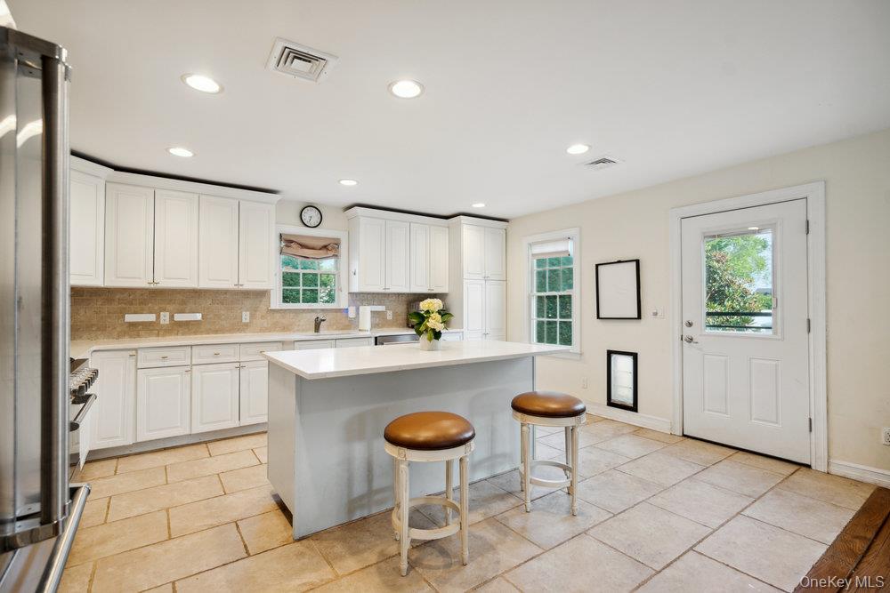 47 Syosset Circle Syosset Syosset, NY 11791