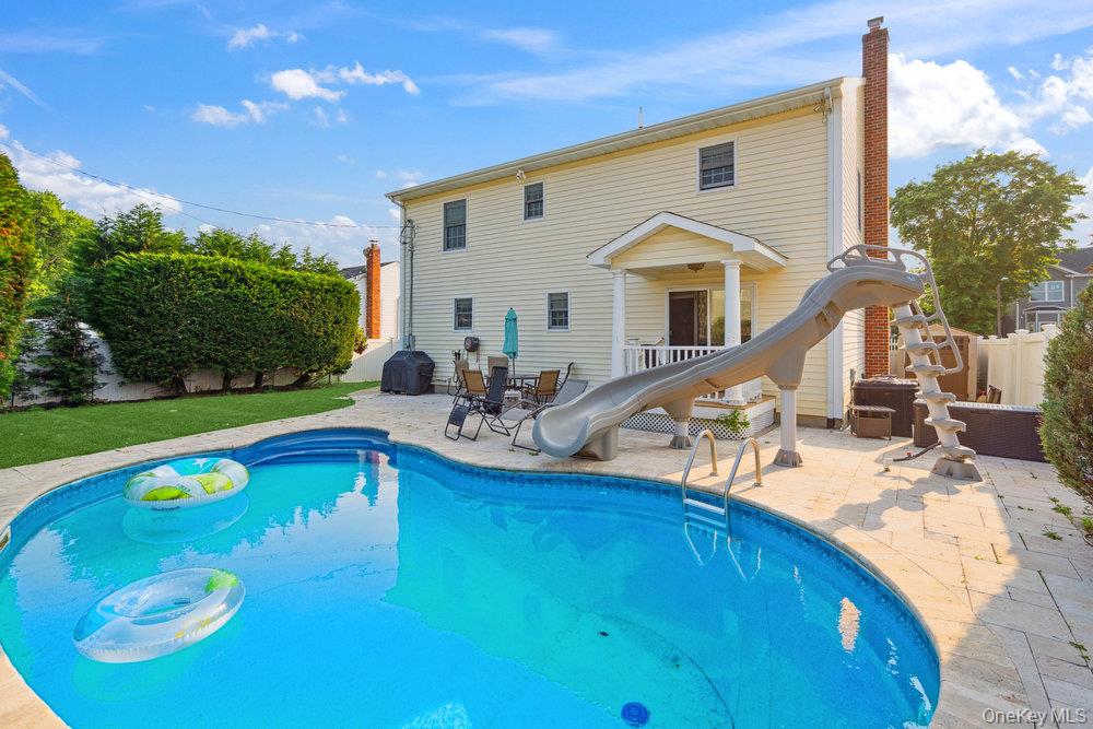 47 Syosset Circle Syosset Syosset, NY 11791