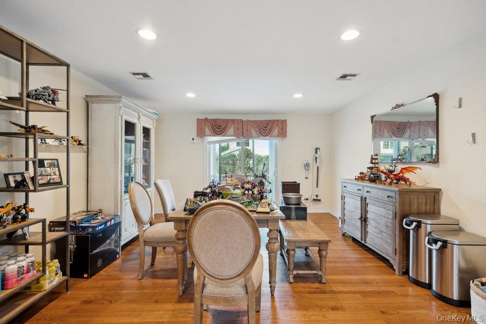 47 Syosset Circle Syosset Syosset, NY 11791