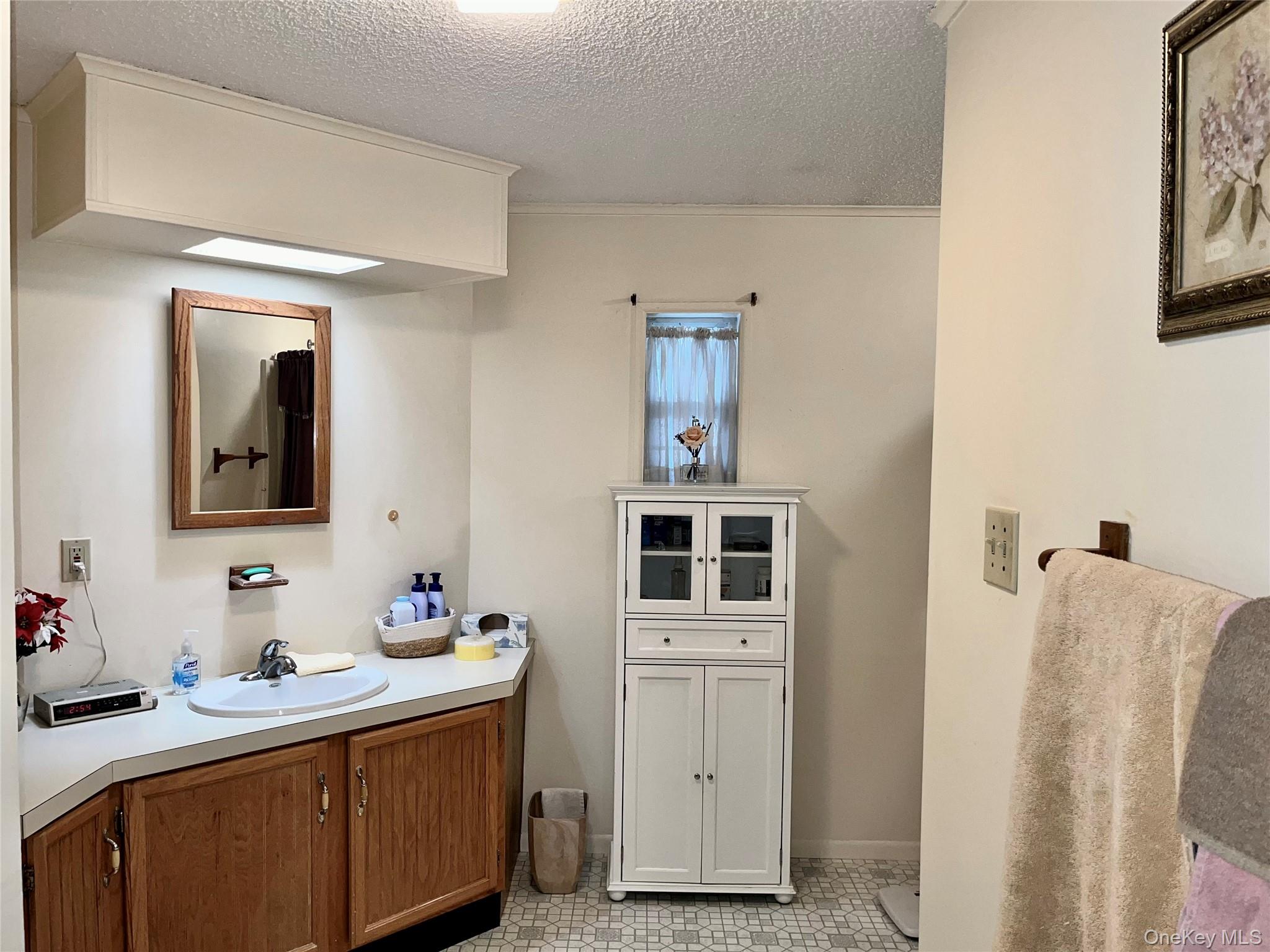 105 North Mountainview MH Out of NYC Stony Point, NY 10950