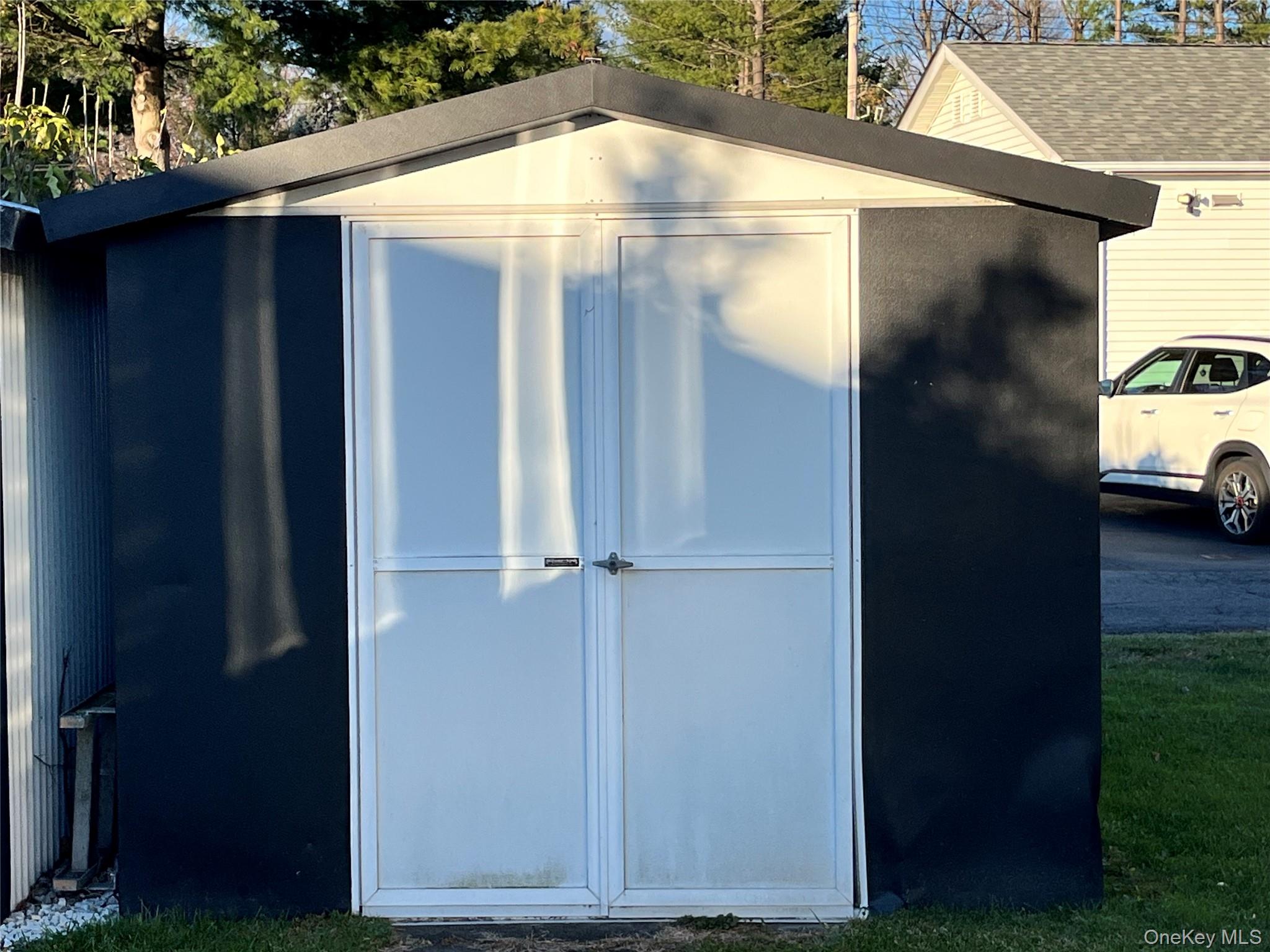 105 North Mountainview MH Out of NYC Stony Point, NY 10950