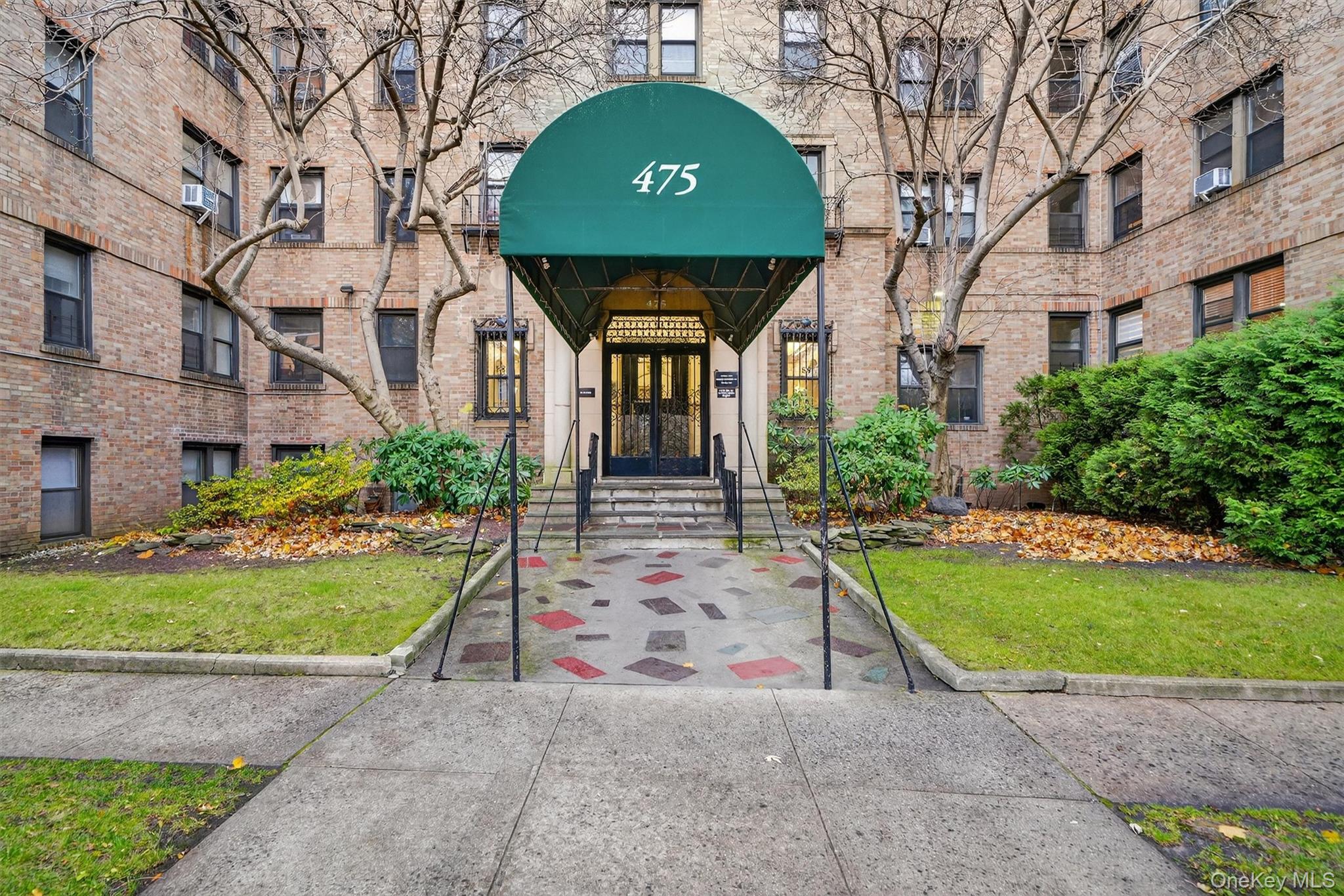 475 Bronx River Road 2-D Yonkers Yonkers, NY 10704