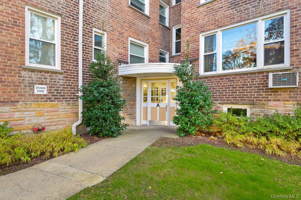 600 Pelham Road 2-G New Rochelle New Rochelle, NY 10805