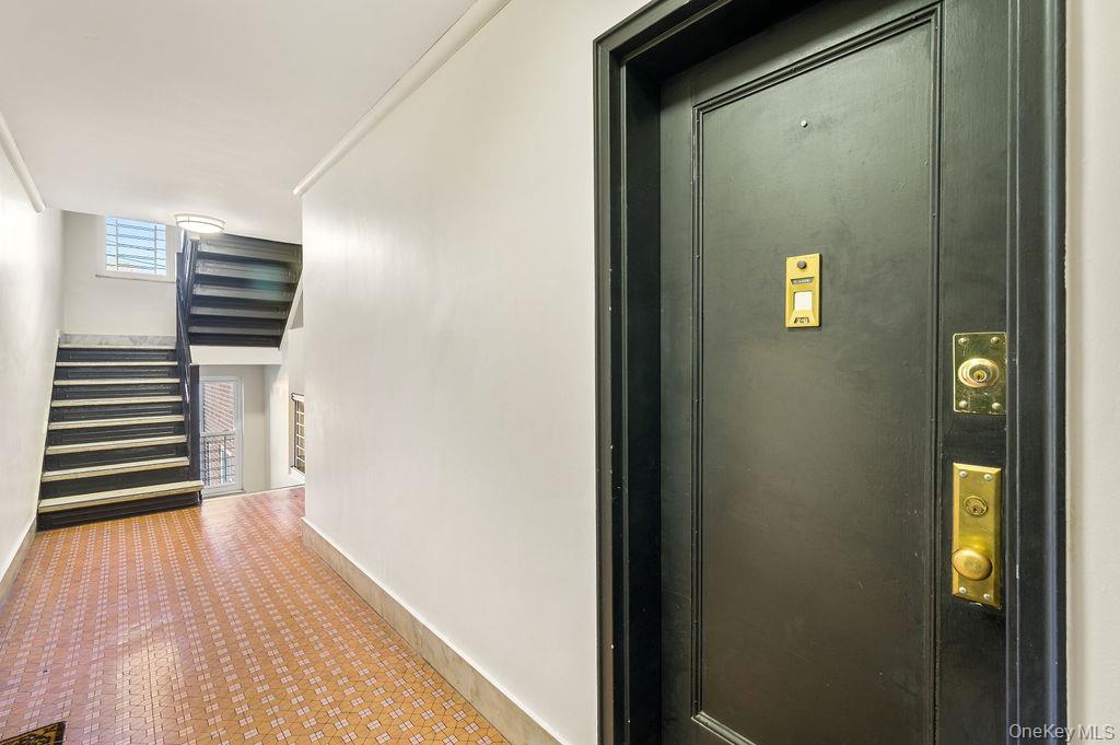 600 Pelham Road 2-G New Rochelle New Rochelle, NY 10805