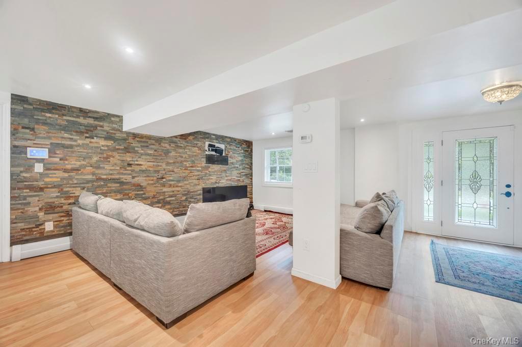 90 Rockland Drive Jericho Jericho, NY 11753