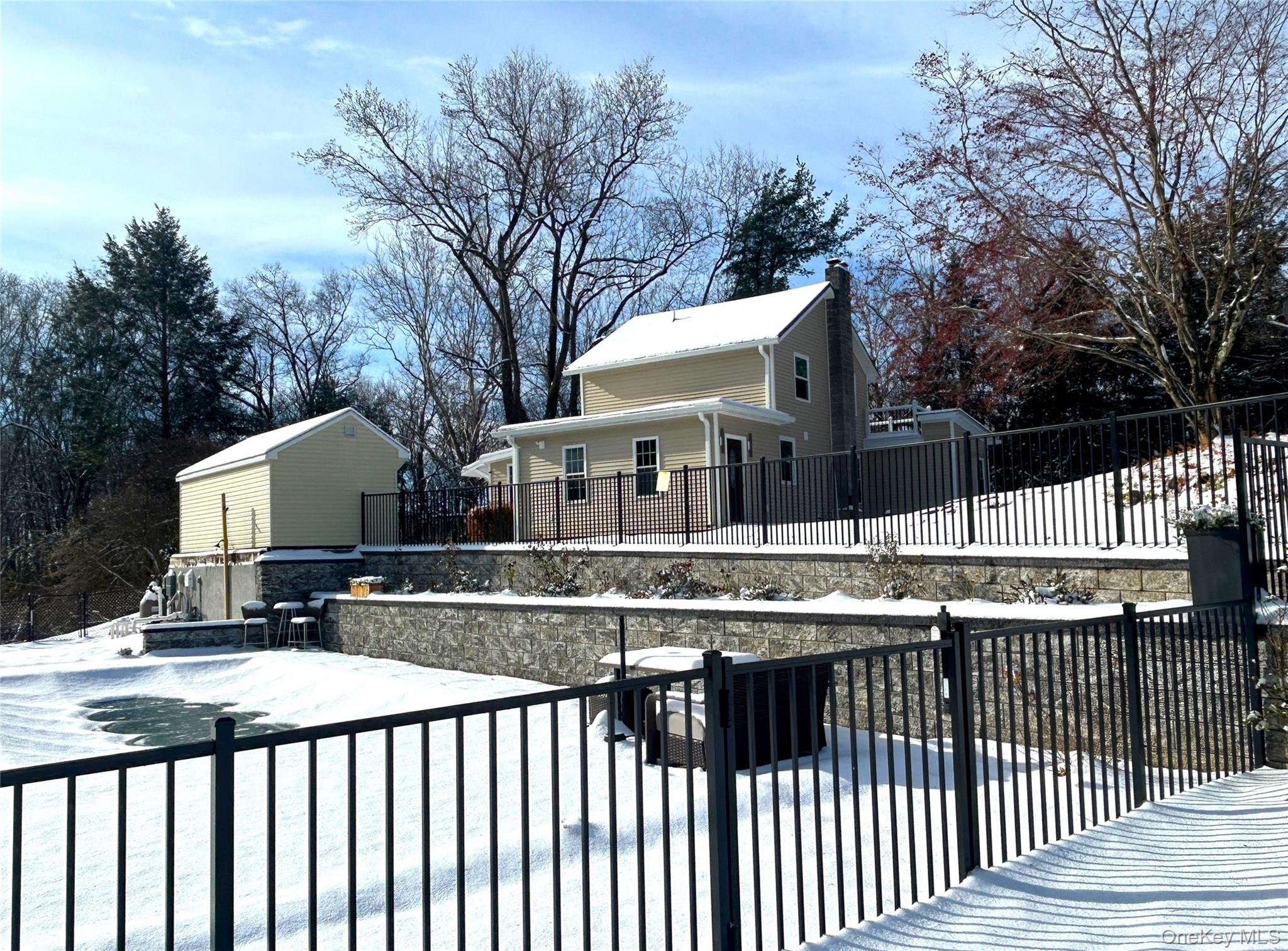 104 S Quaker Lane Out of NYC Hyde Park, NY 12538