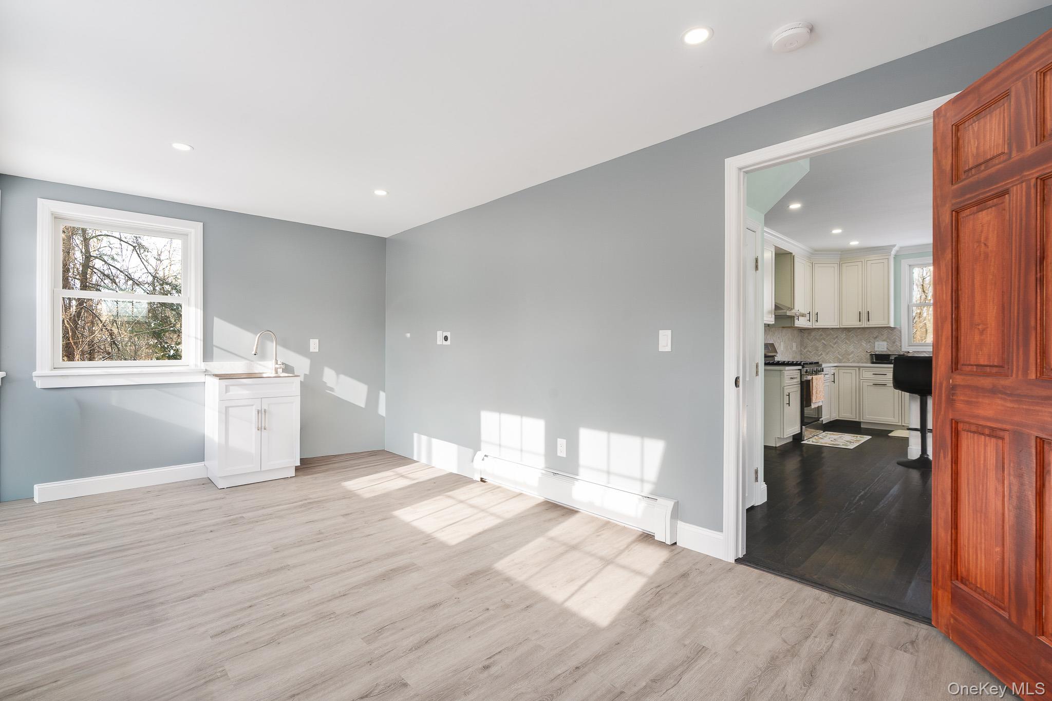 104 S Quaker Lane Out of NYC Hyde Park, NY 12538