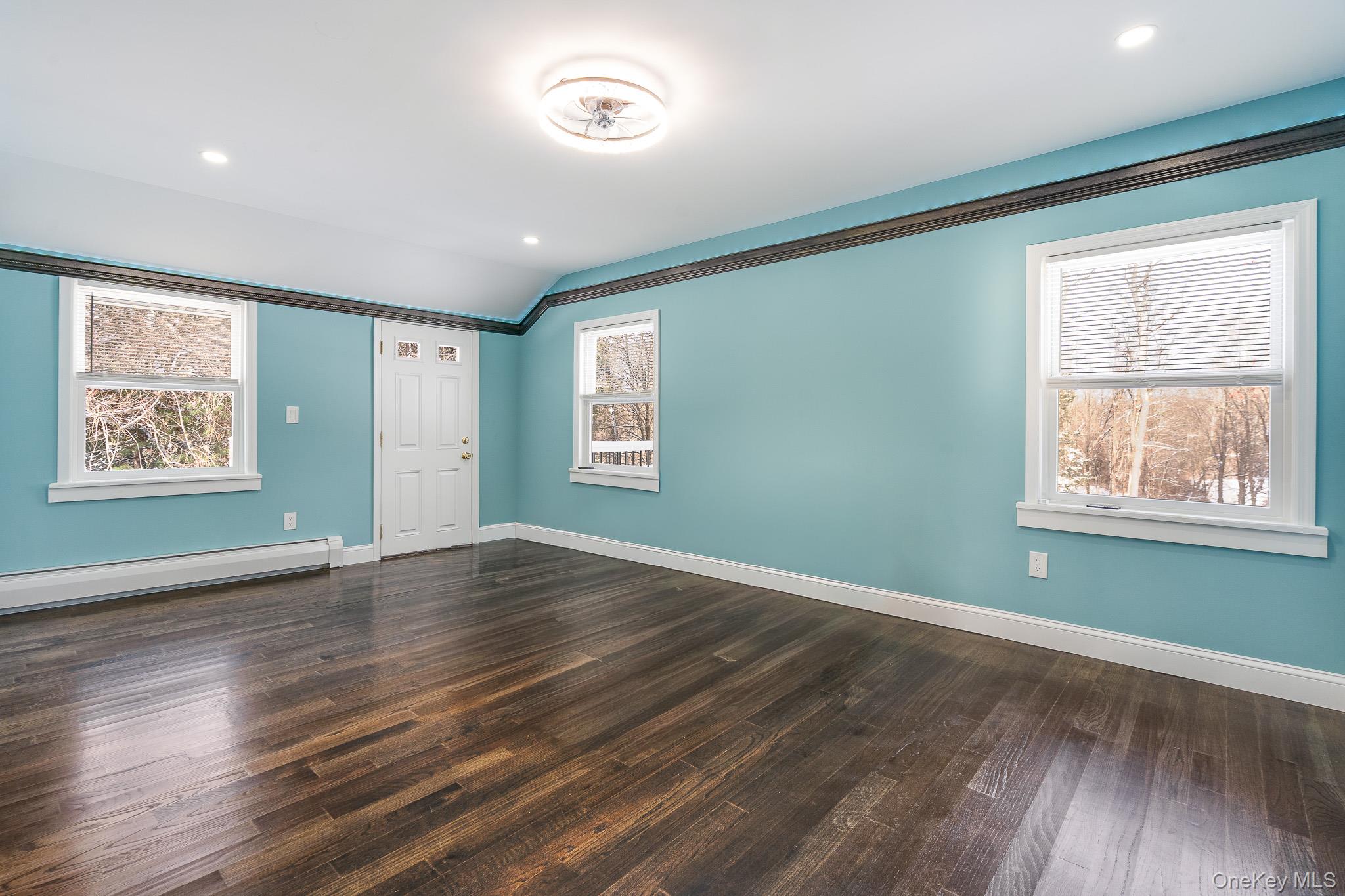 104 S Quaker Lane Out of NYC Hyde Park, NY 12538