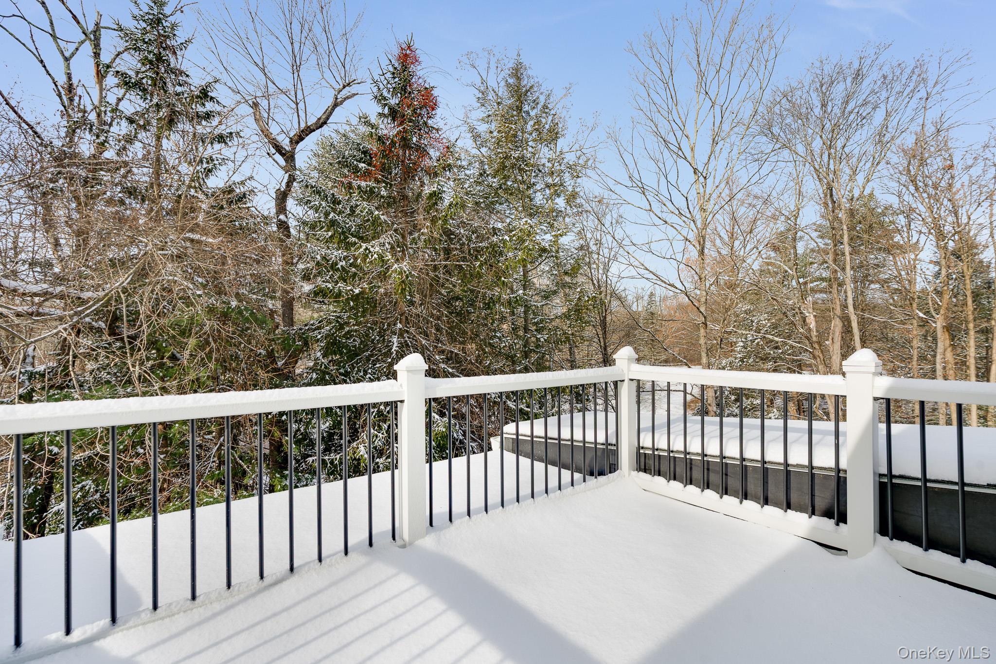 104 S Quaker Lane Out of NYC Hyde Park, NY 12538