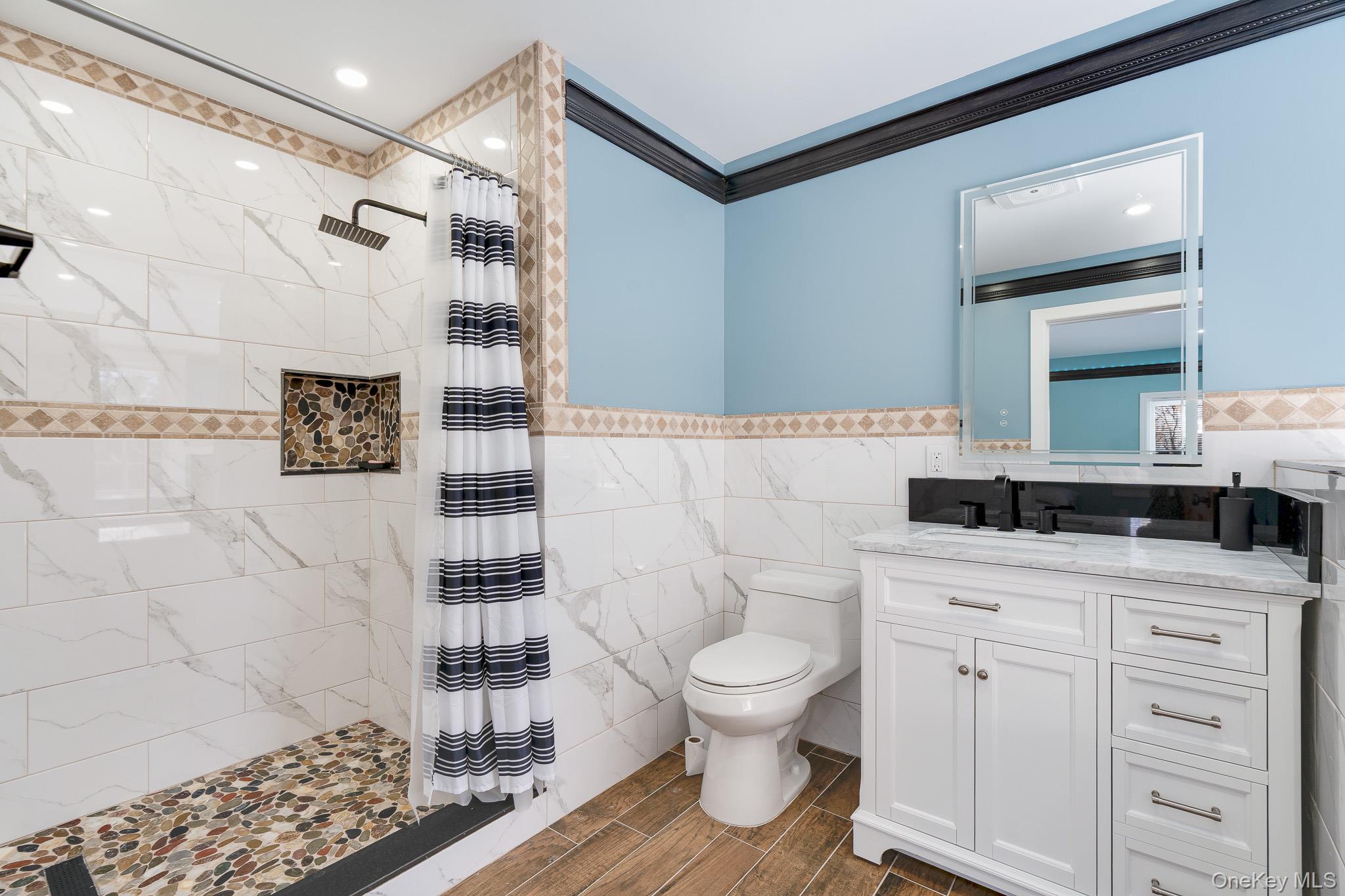 104 S Quaker Lane Out of NYC Hyde Park, NY 12538