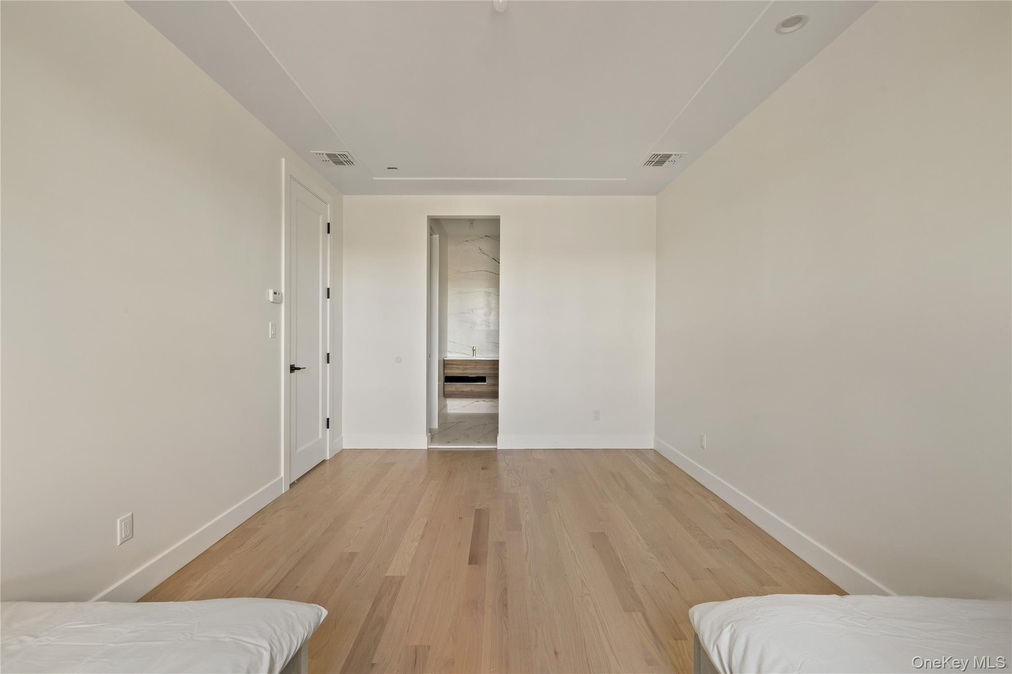 5 Valley Way 120 Out of NYC Spring Valley, NY 10977