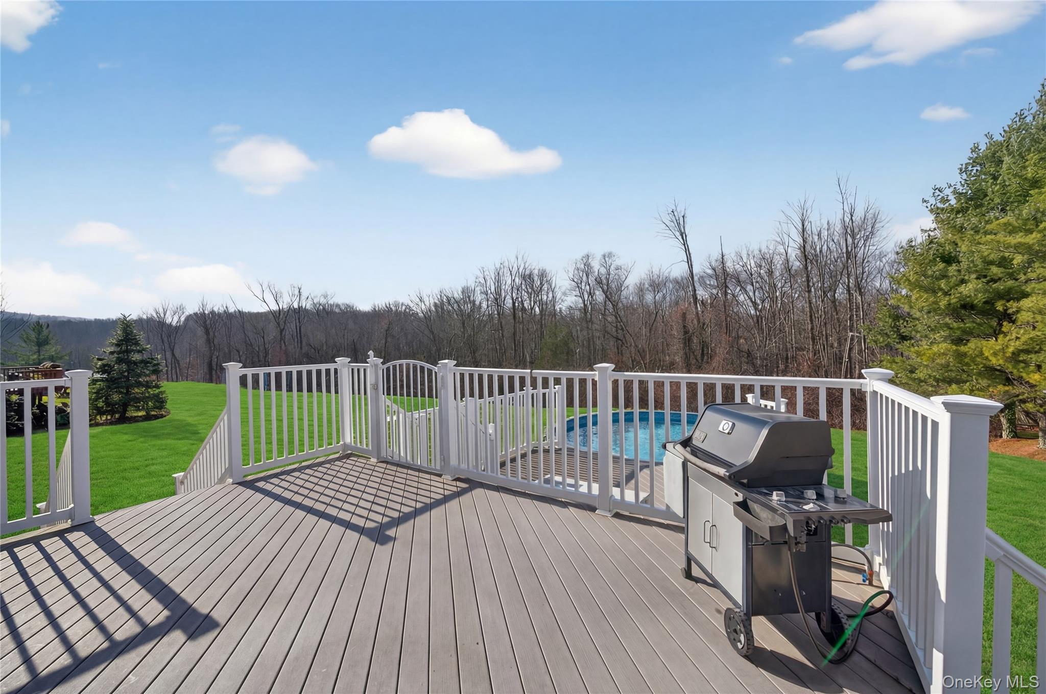 15 Aquarius Street Out of NYC Monroe, NY 10950