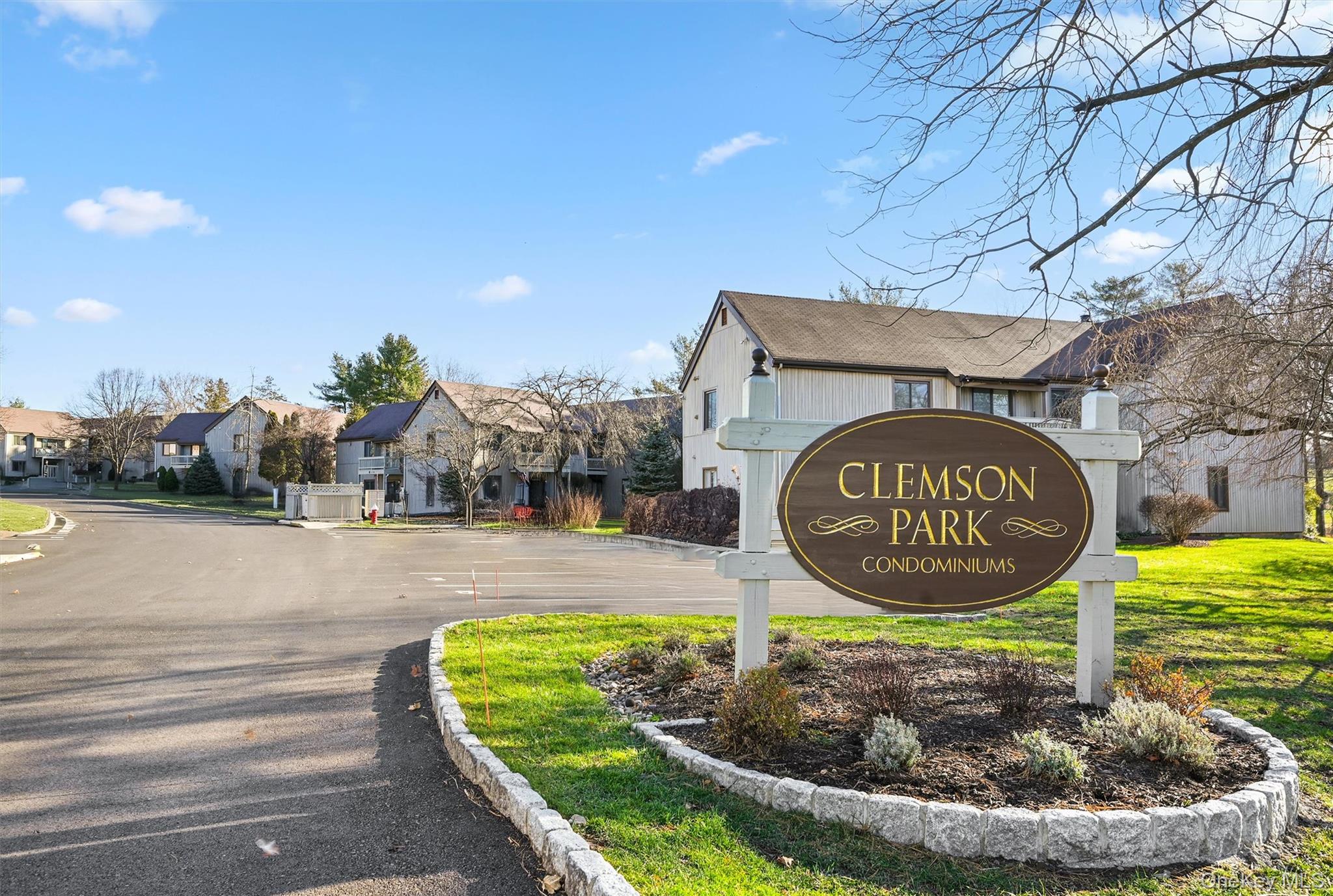 59 Sycamore Drive Out of NYC Middletown, NY 10940