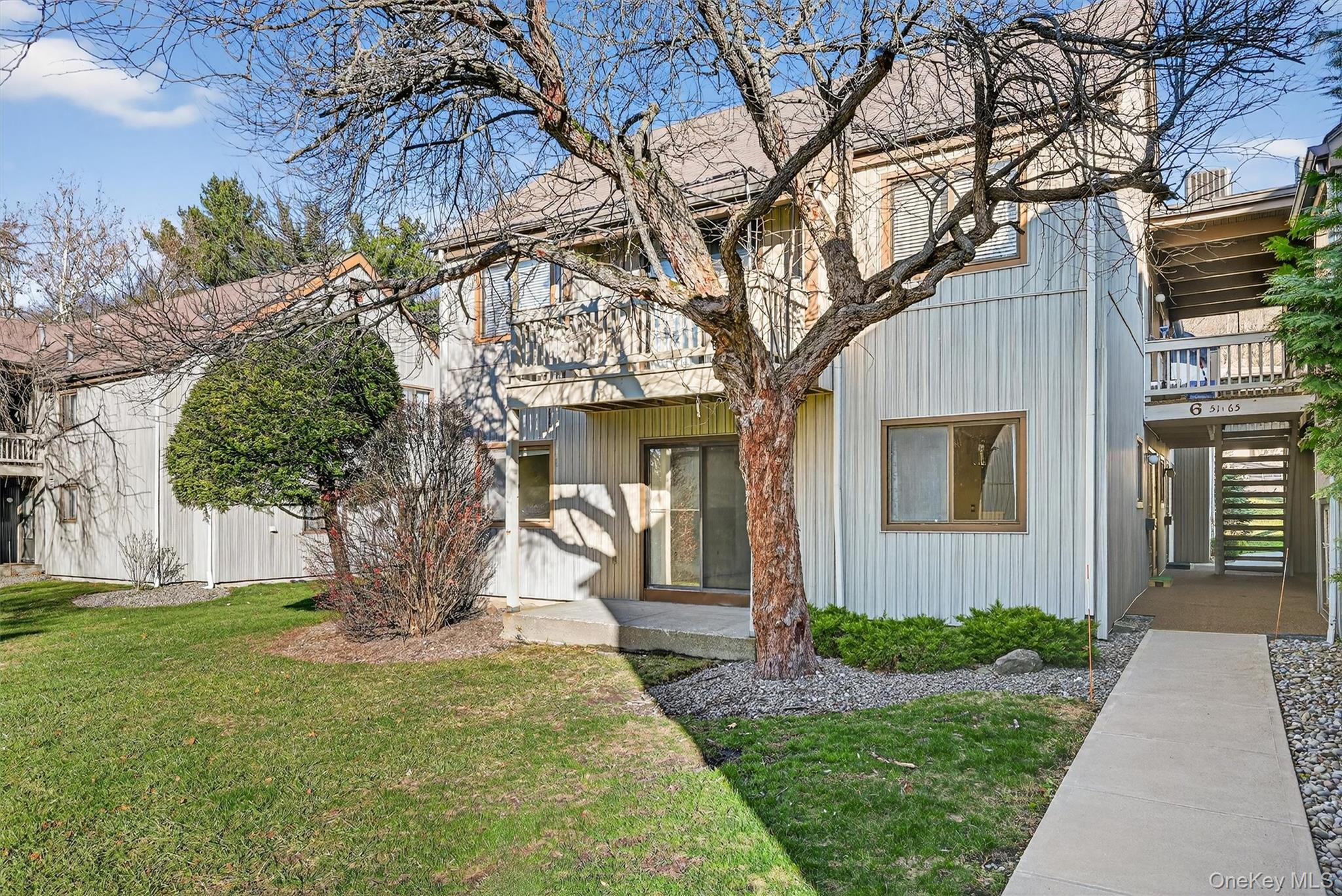 59 Sycamore Drive Out of NYC Middletown, NY 10940