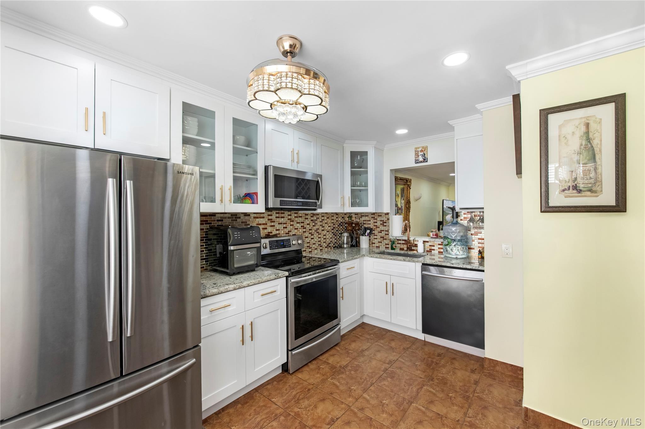 79 Creekside Circle Out of NYC Spring Valley, NY 10977