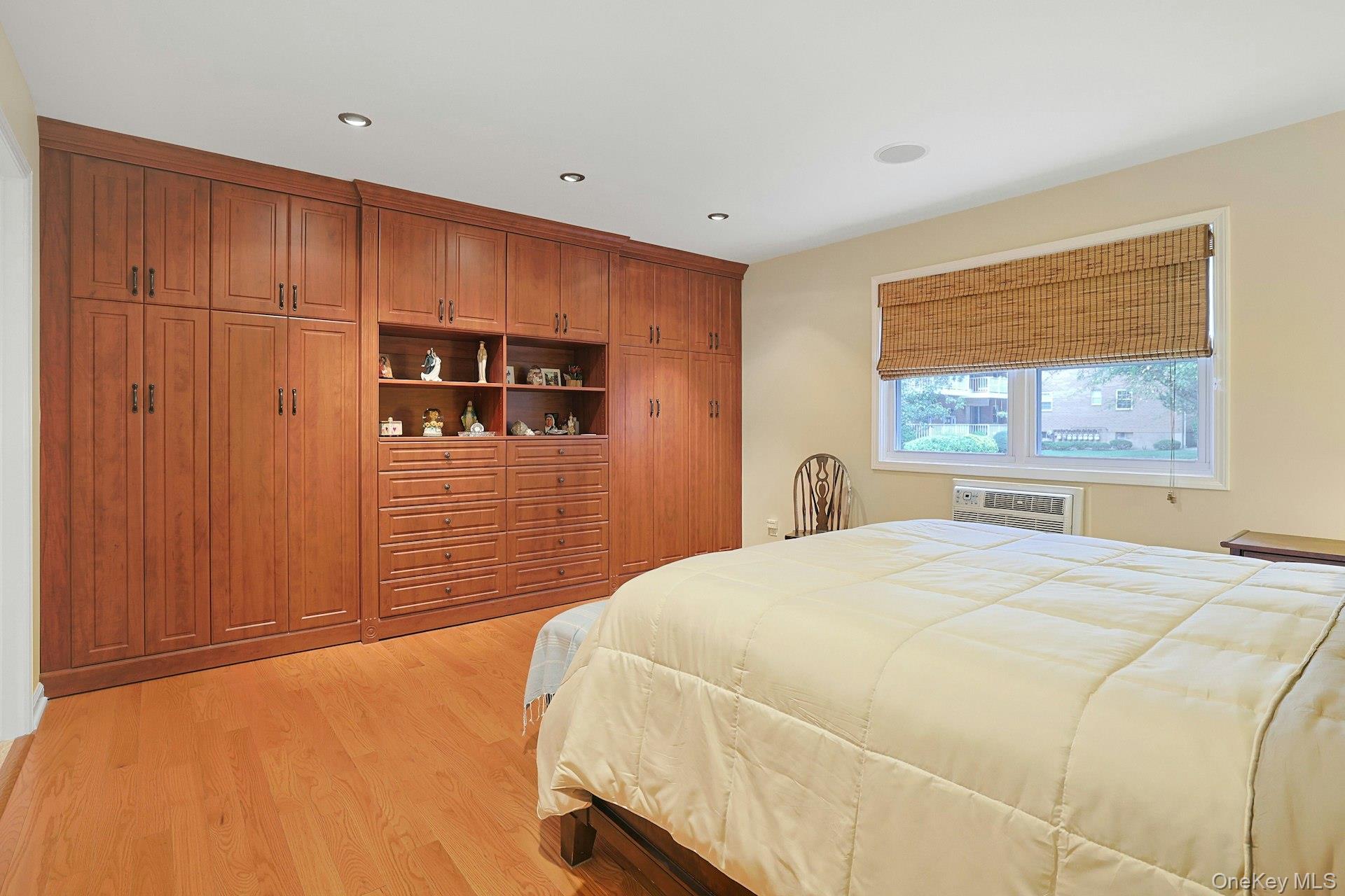 9 Somerset Drive 11-F Out of NYC Suffern, NY 10901