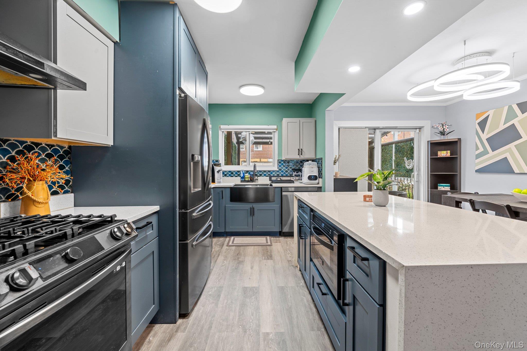 2953 Kingsland Avenue Bronx, NY 10469