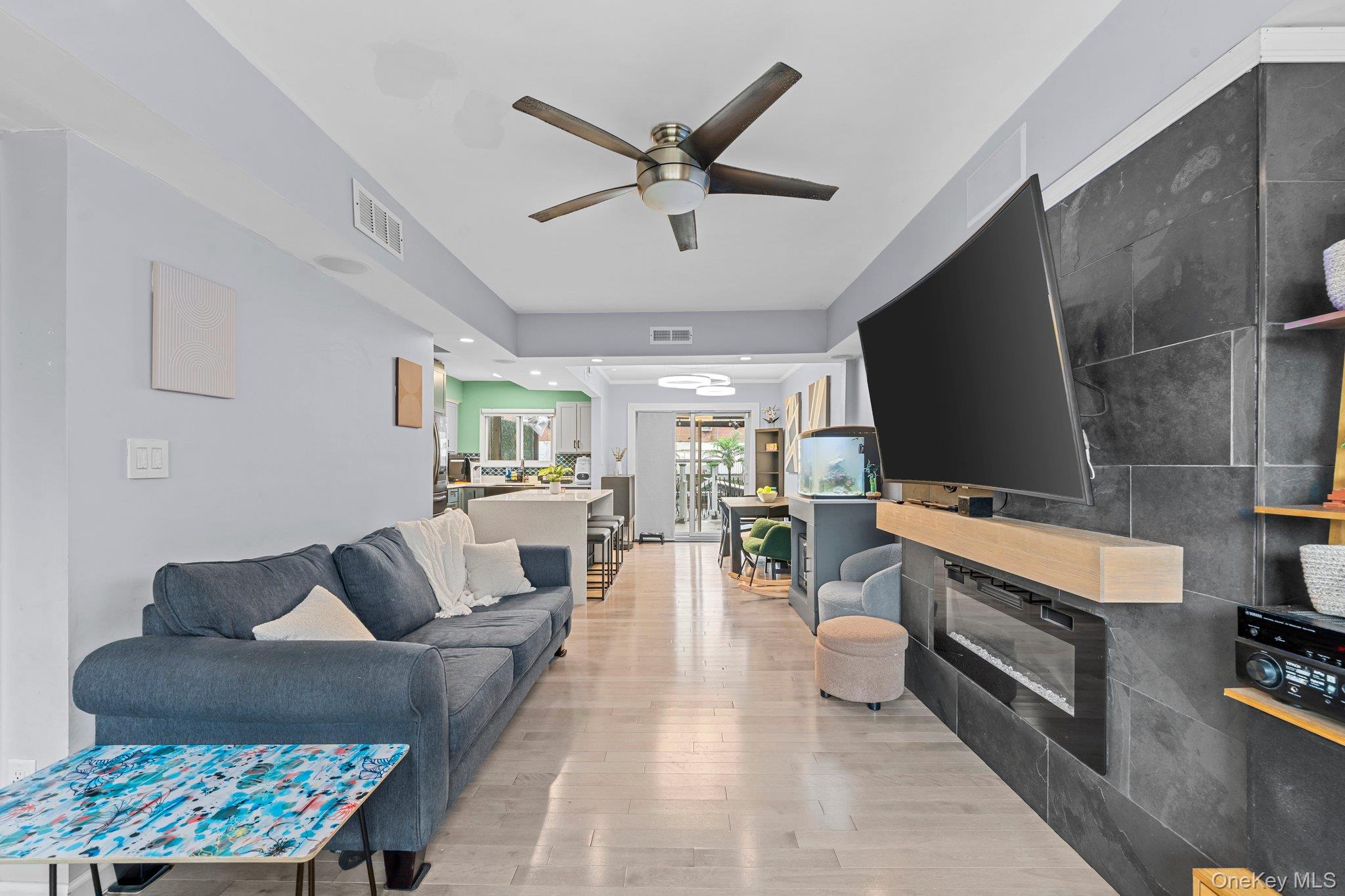 2953 Kingsland Avenue Bronx, NY 10469