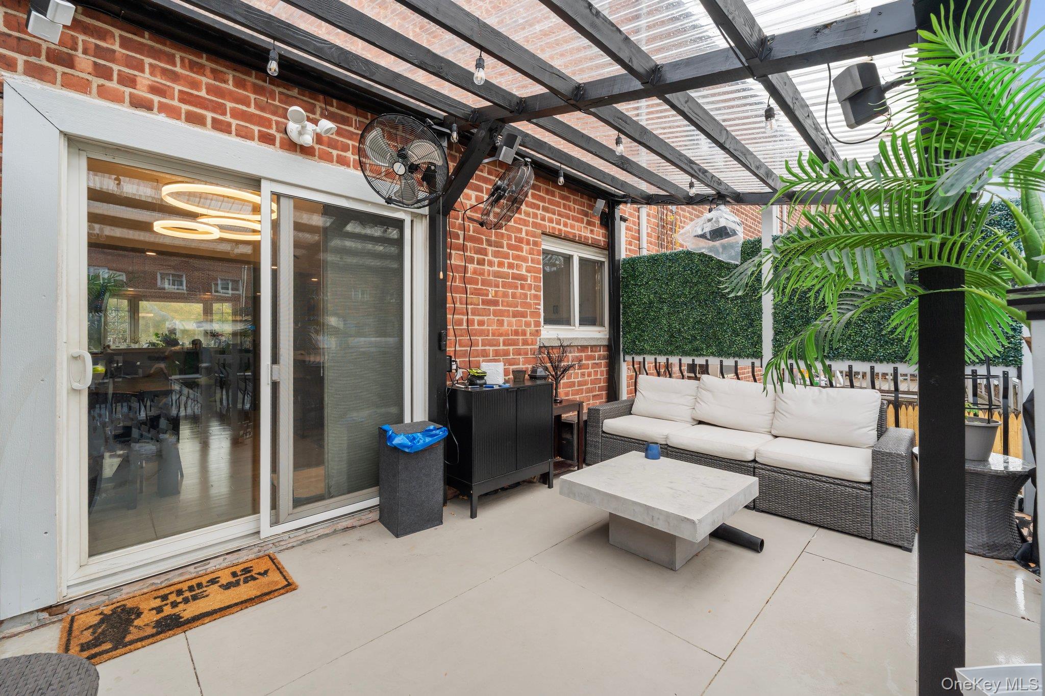 2953 Kingsland Avenue Bronx, NY 10469