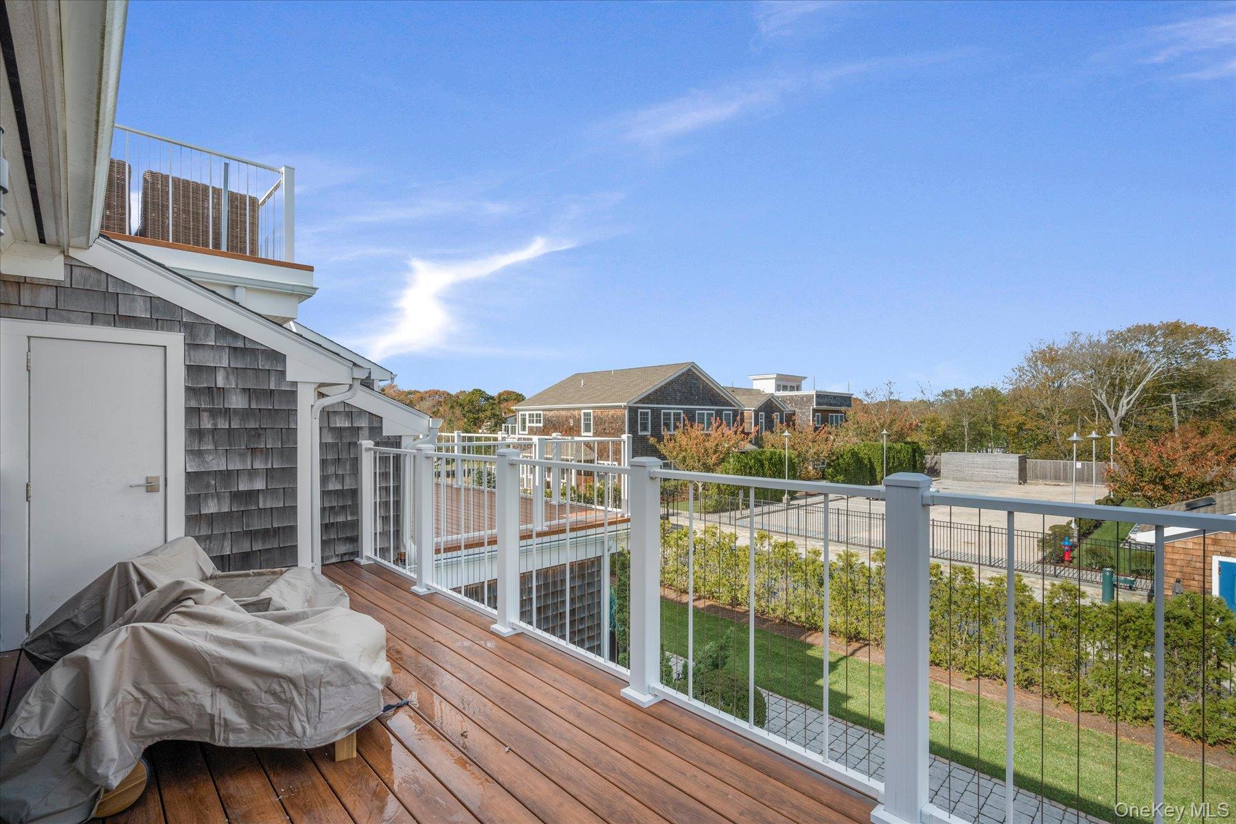 68 Foster Avenue 12 Hampton Bays Hampton Bays, NY 11946