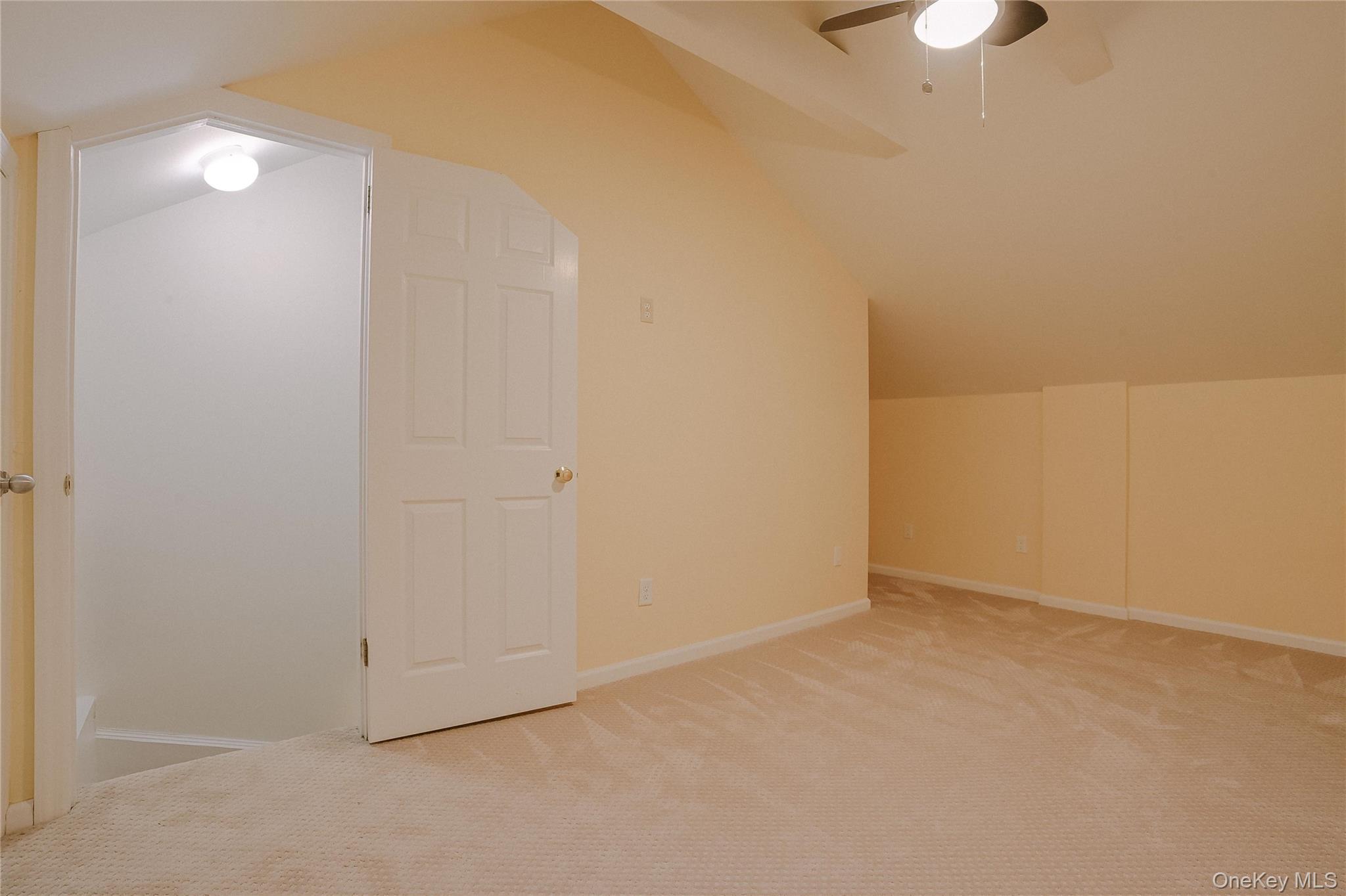 203 Park Ridge Lane White Plains White Plains, NY 10603