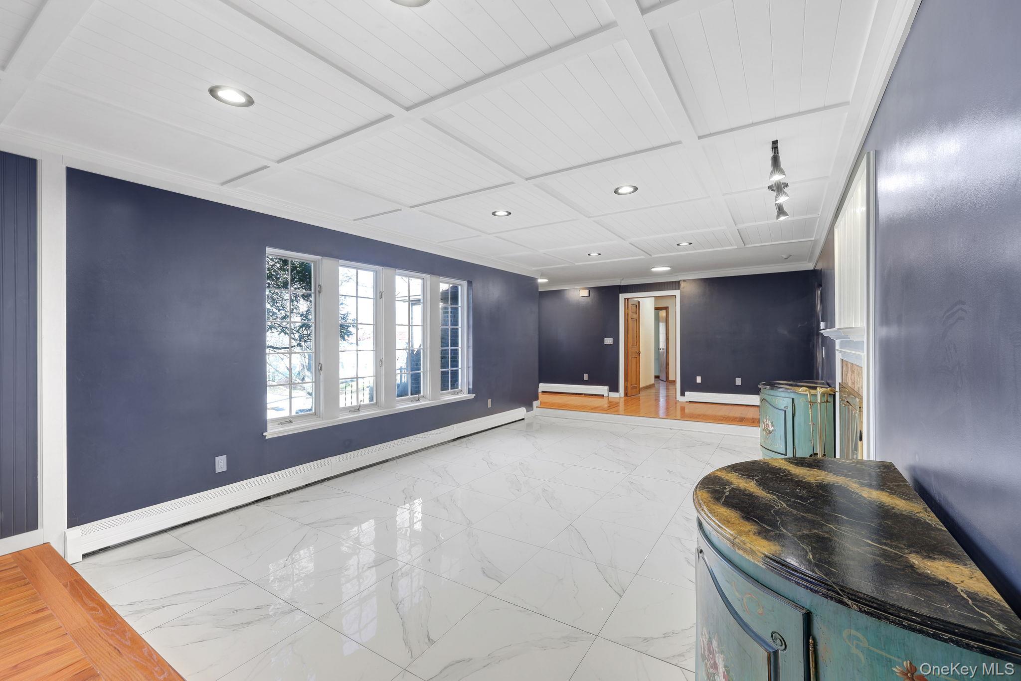 14 Lincoln Terrace Out of NYC Middletown, NY 10940