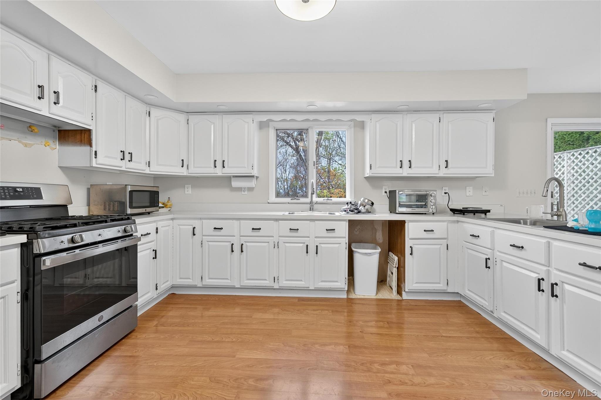 11 Pennsylvania Avenue Out of NYC Monroe, NY 10950