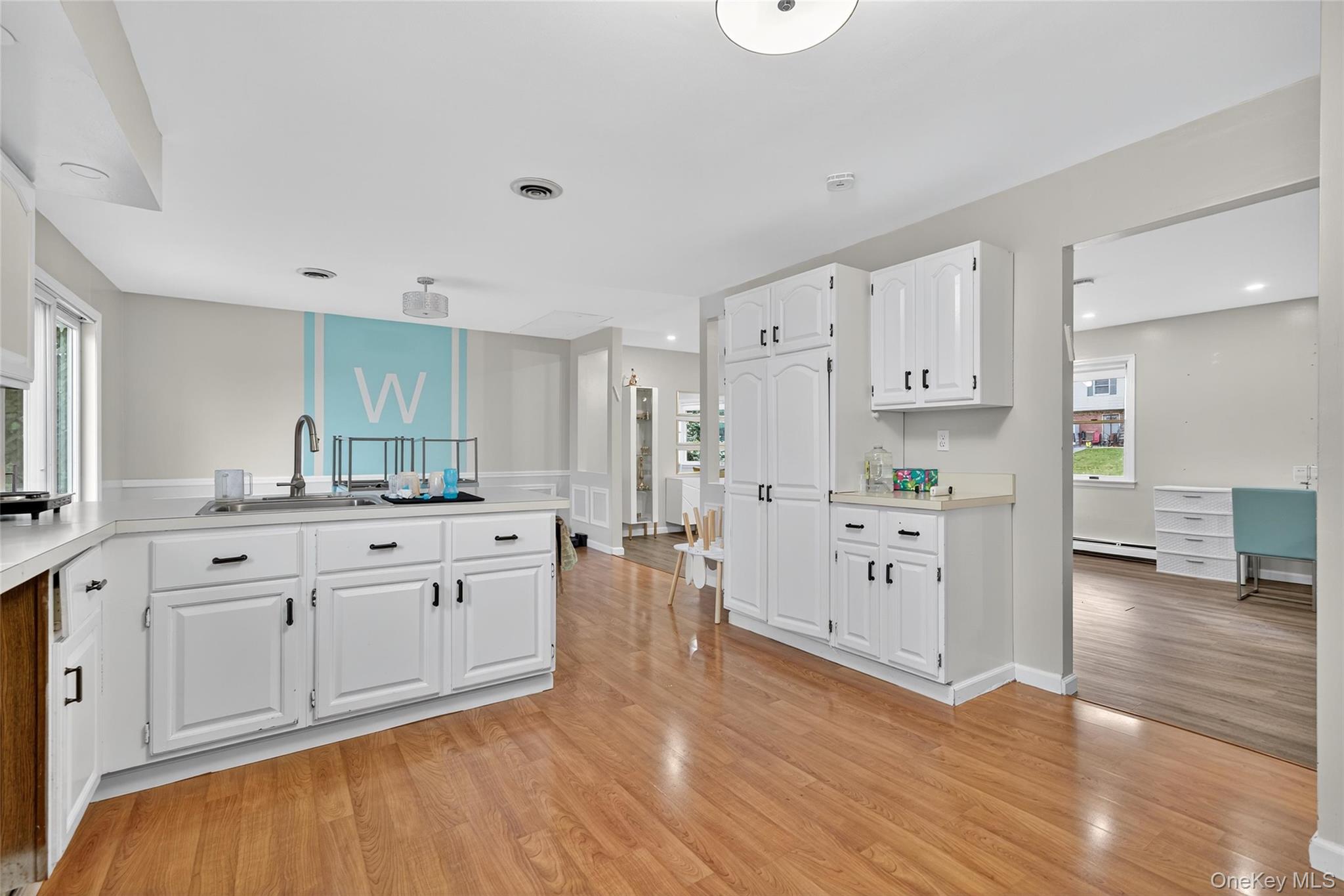 11 Pennsylvania Avenue Out of NYC Monroe, NY 10950