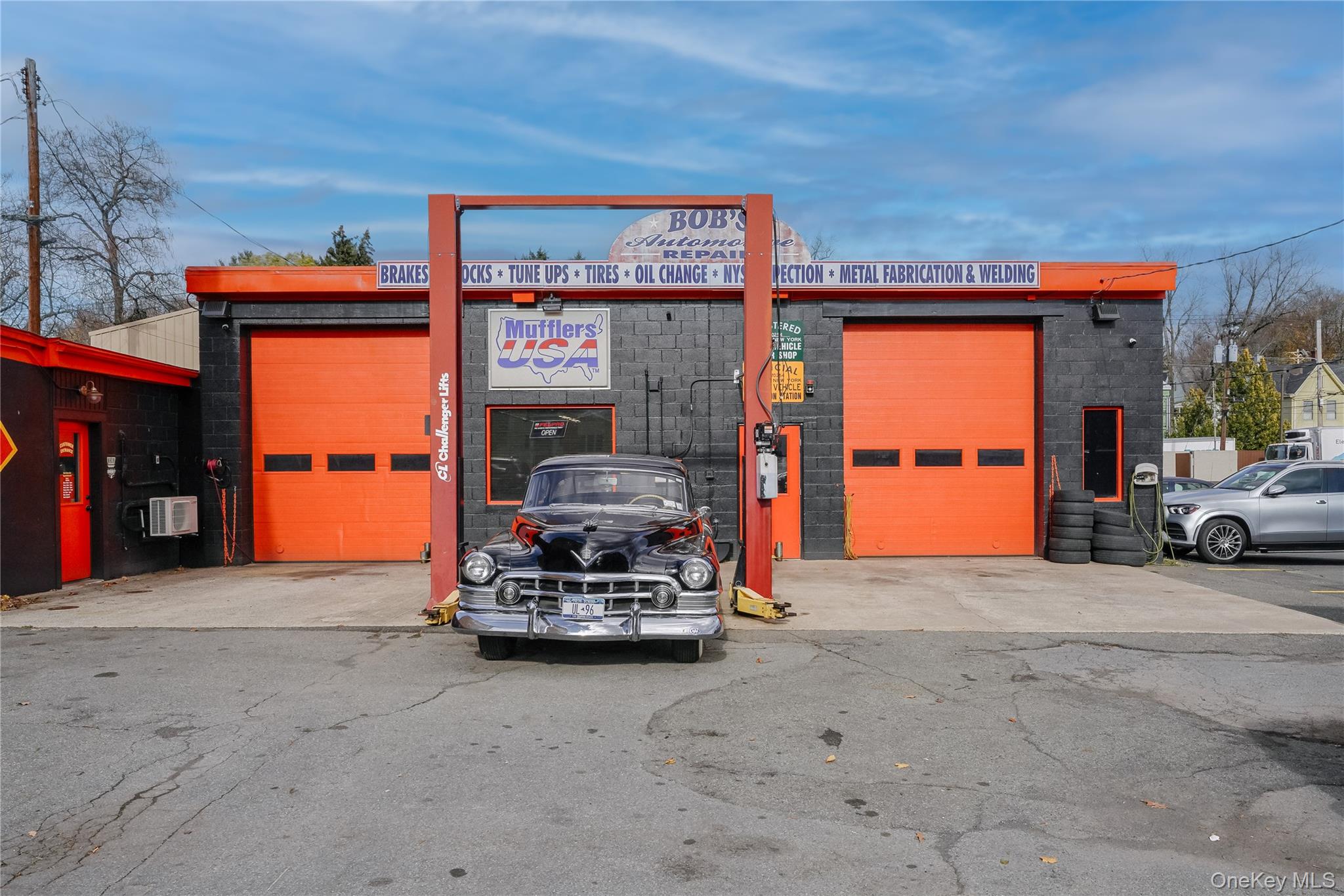 334 Broadway Out of NYC Kingston, NY 12401