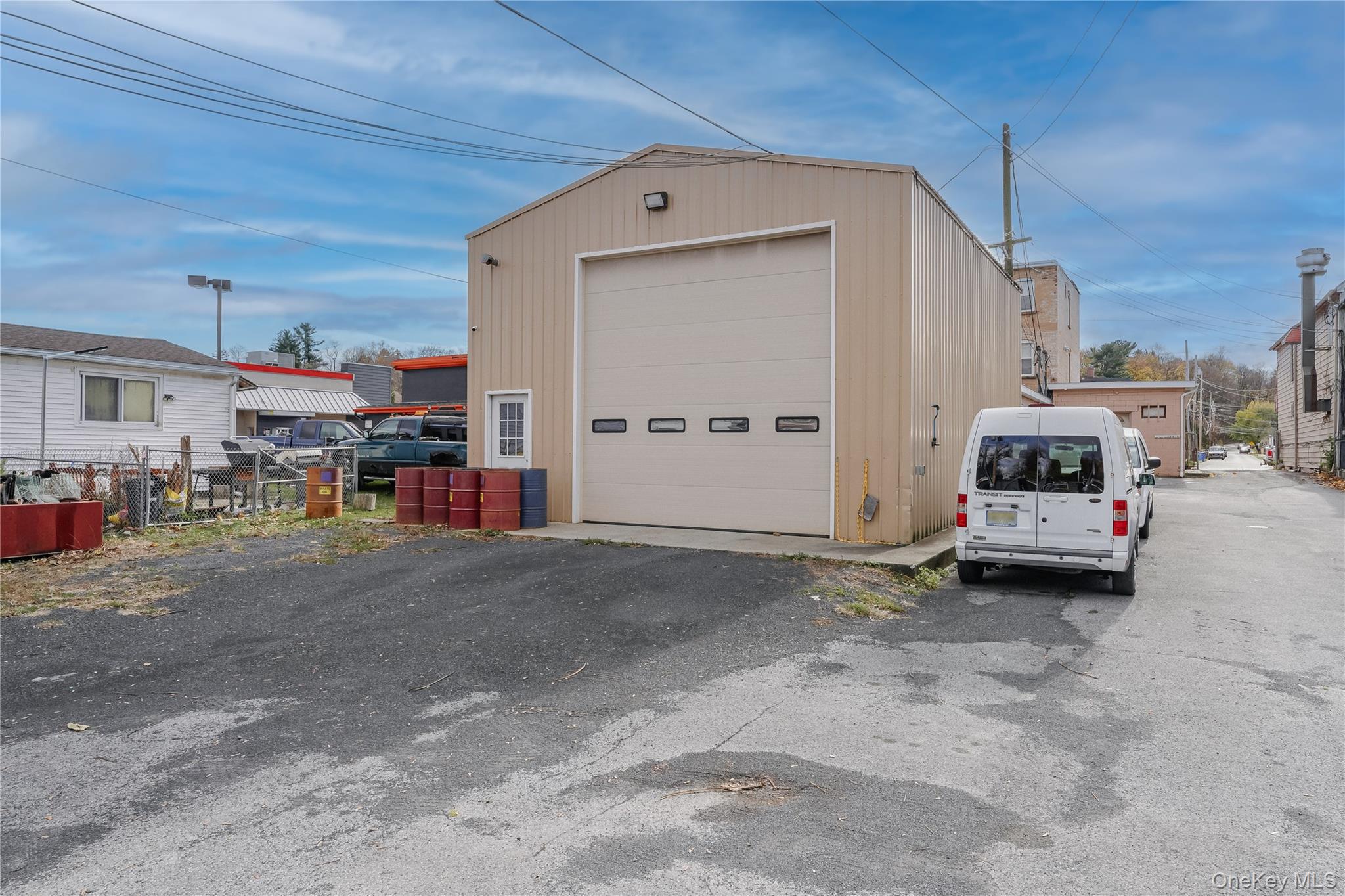 334 Broadway Out of NYC Kingston, NY 12401