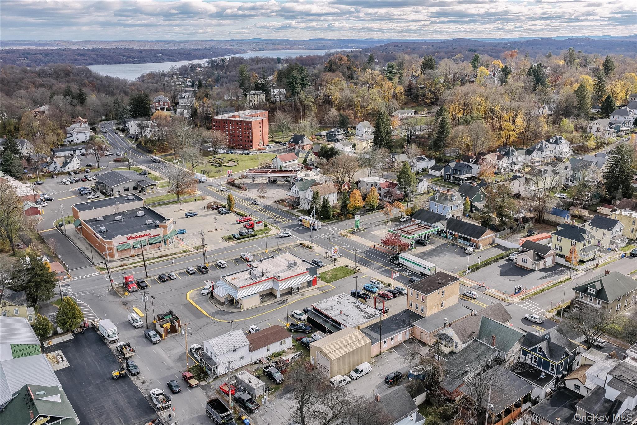 334 Broadway Out of NYC Kingston, NY 12401