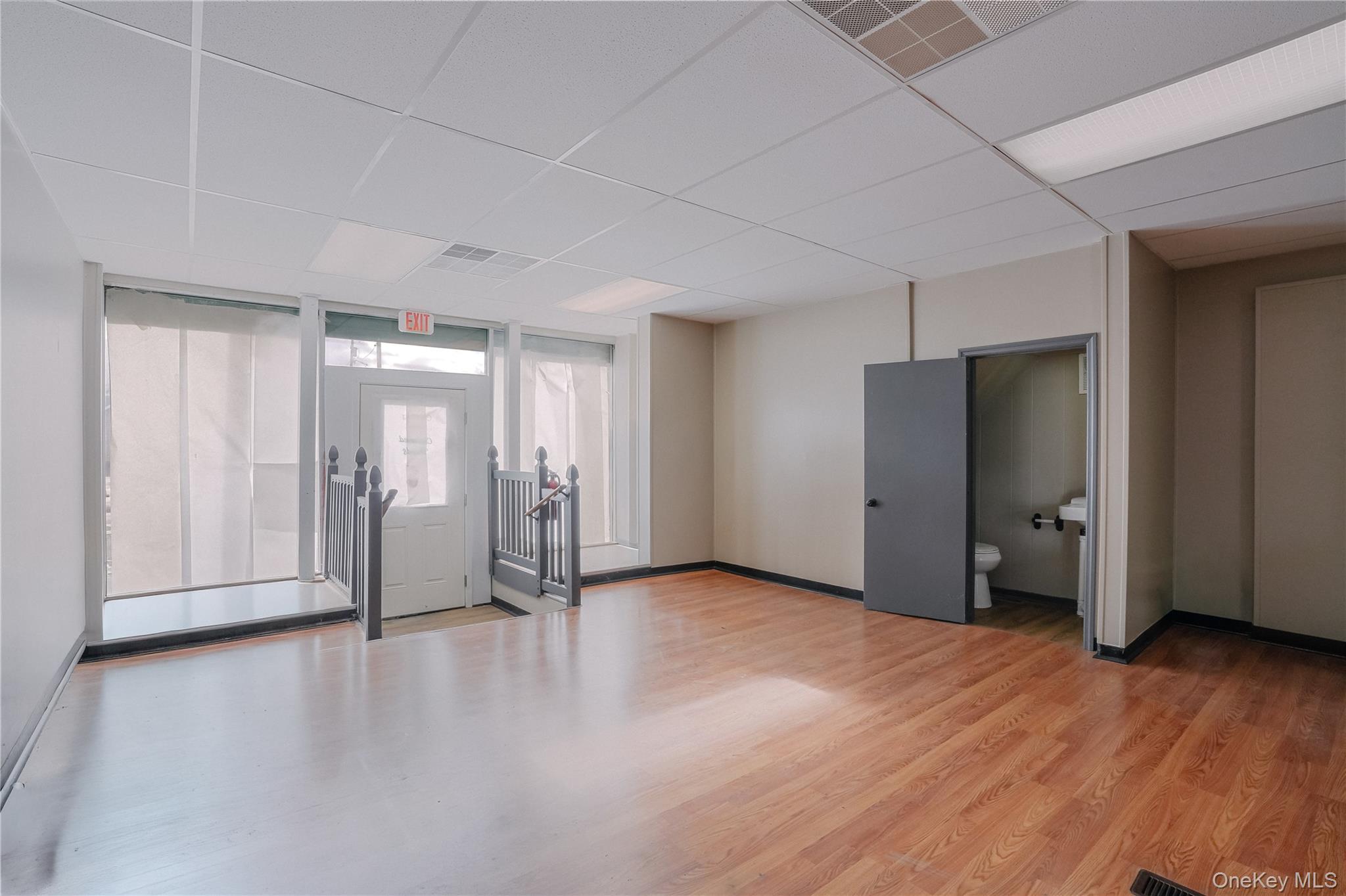 334 Broadway Out of NYC Kingston, NY 12401