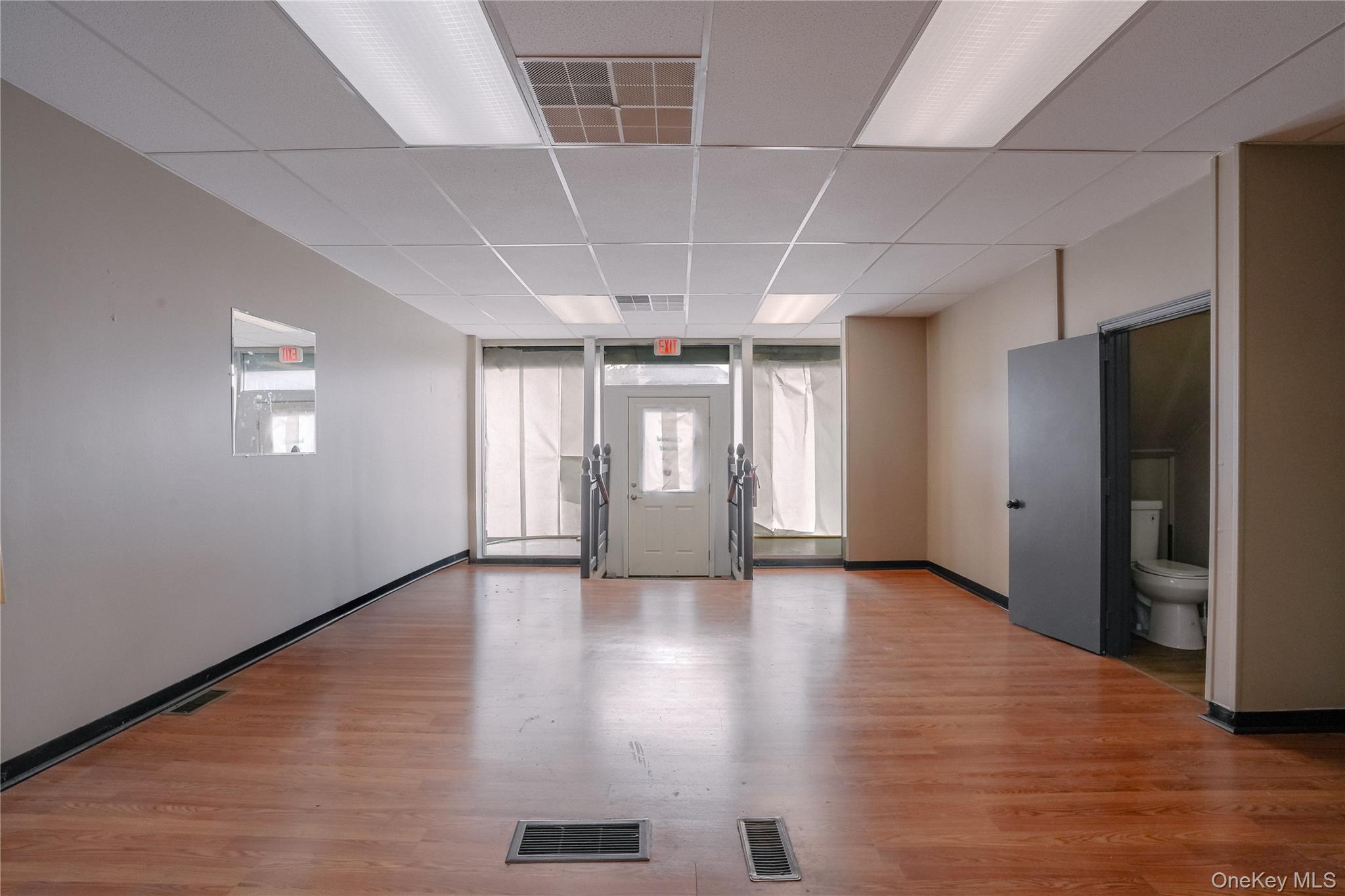 334 Broadway Out of NYC Kingston, NY 12401