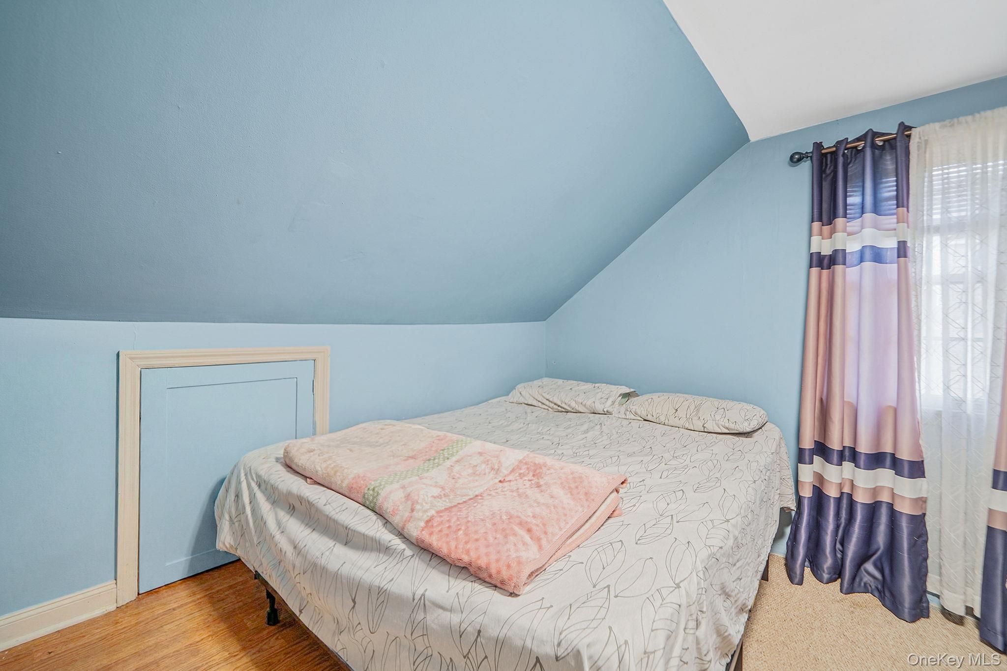 897 Washington Avenue Westbury Westbury, NY 11590