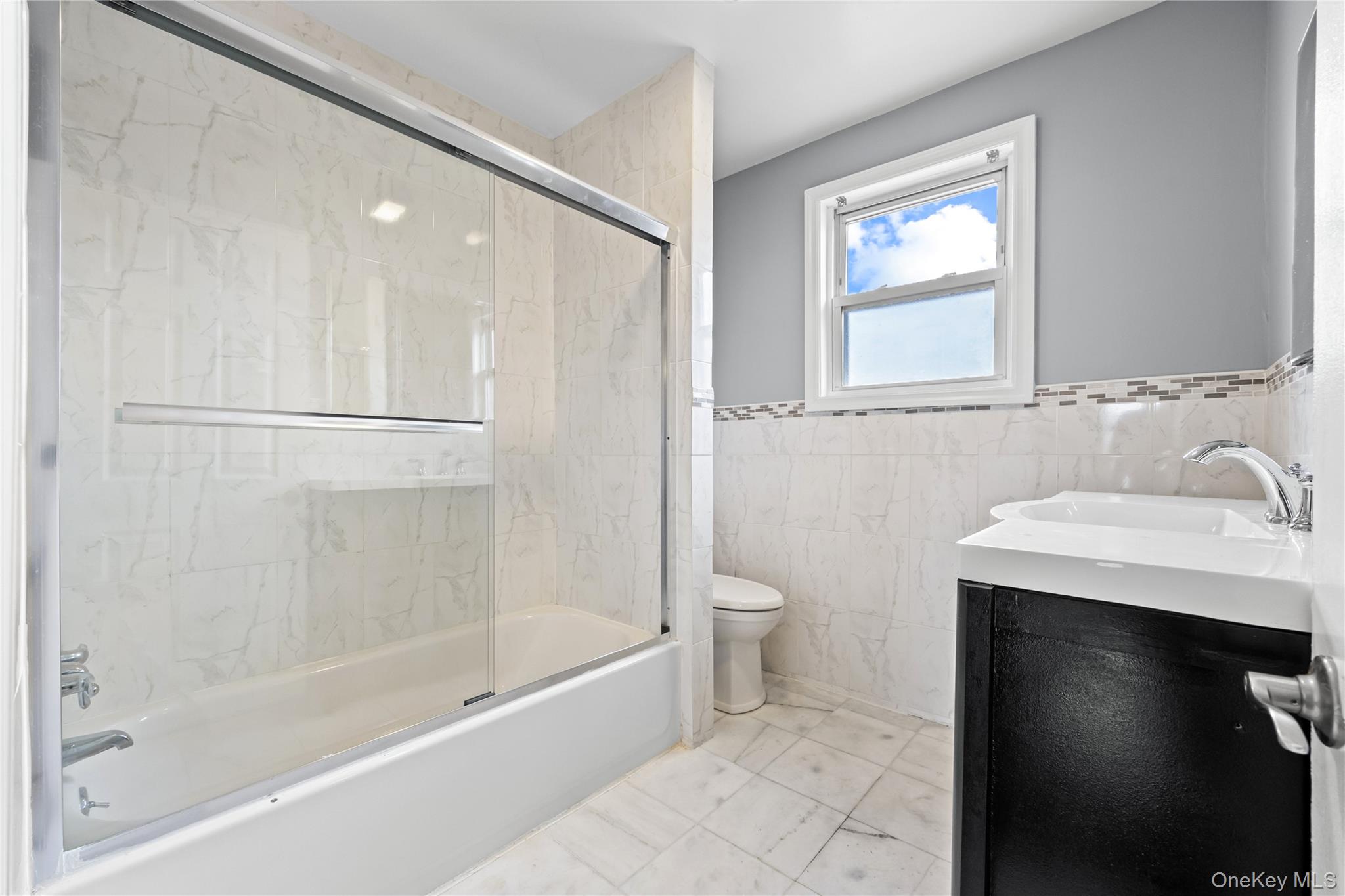 42-25 189th Street Flushing Flushing, NY 11358