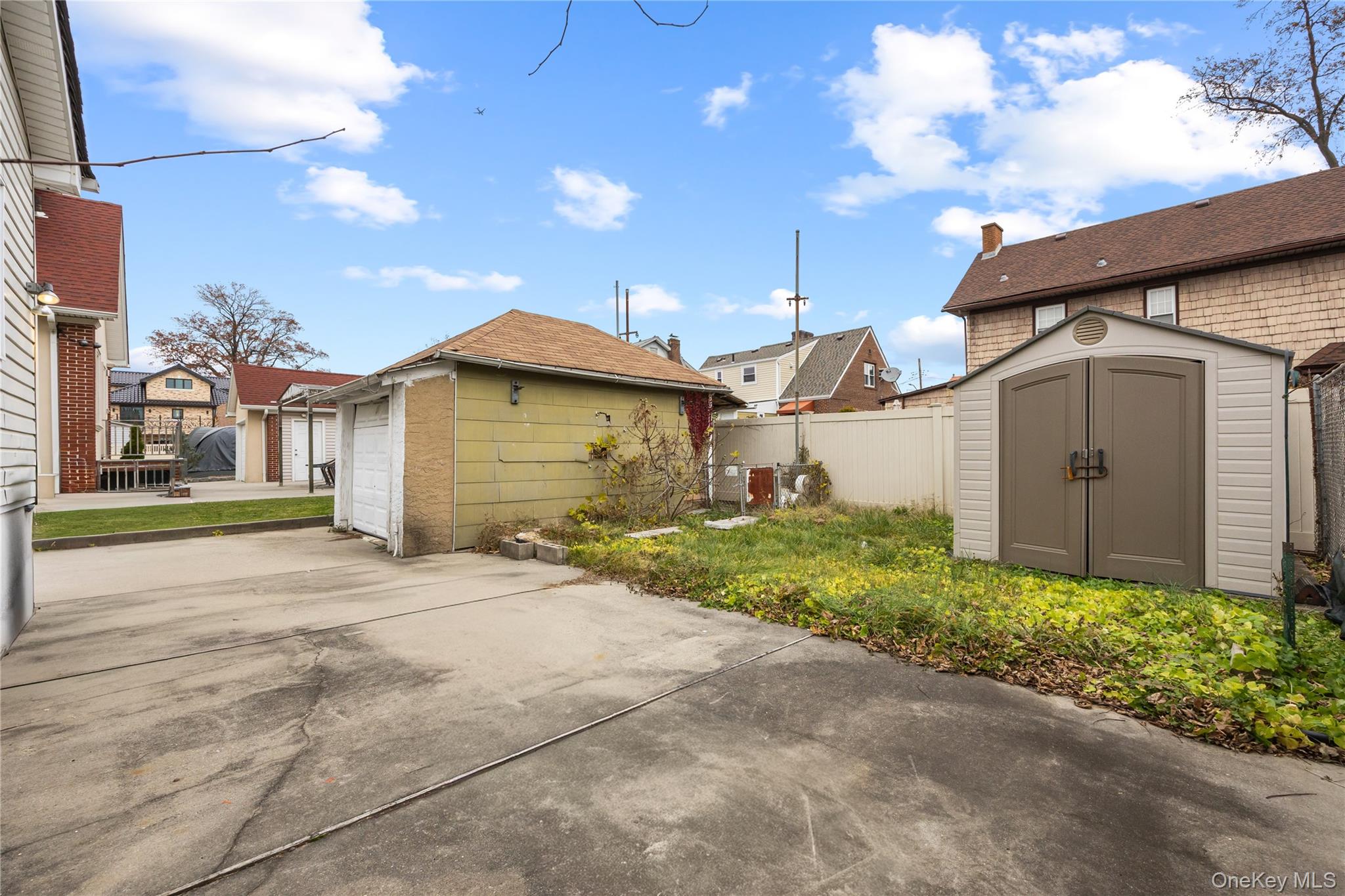 42-25 189th Street Flushing Flushing, NY 11358