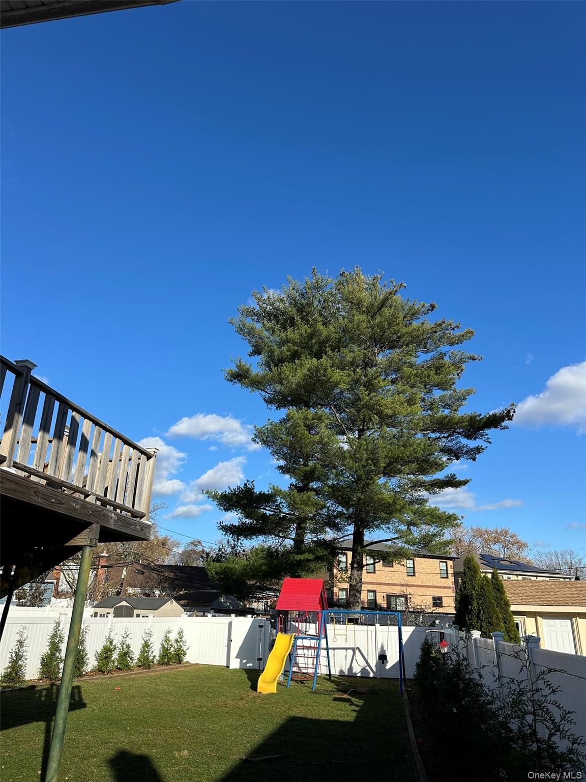 1051 Franklin Avenue North Valley Stream, NY 11580